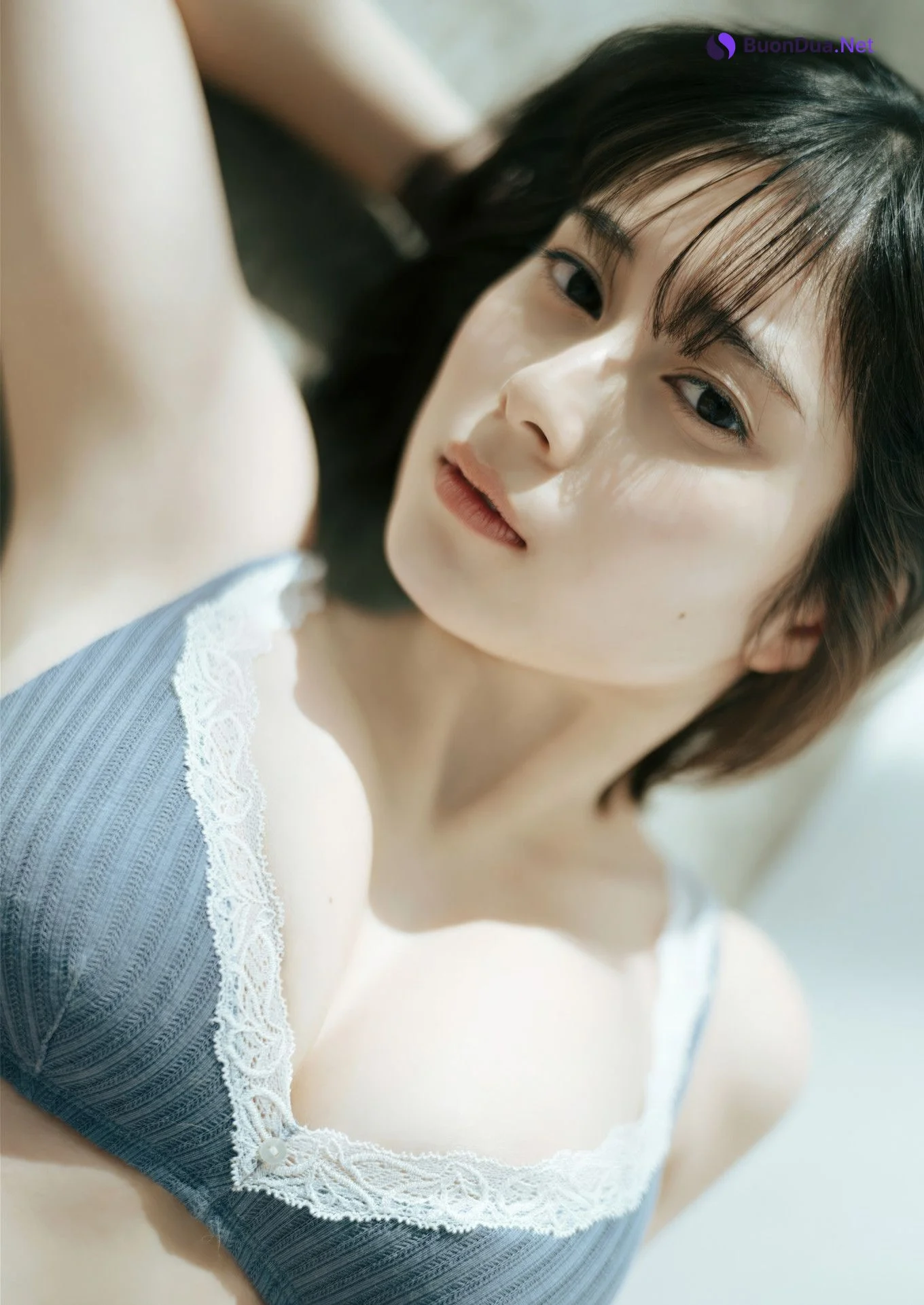 Sakurako Okubo 大久保桜子, BRODYデジタル写真集 「BE SHINE」 - Photo 12