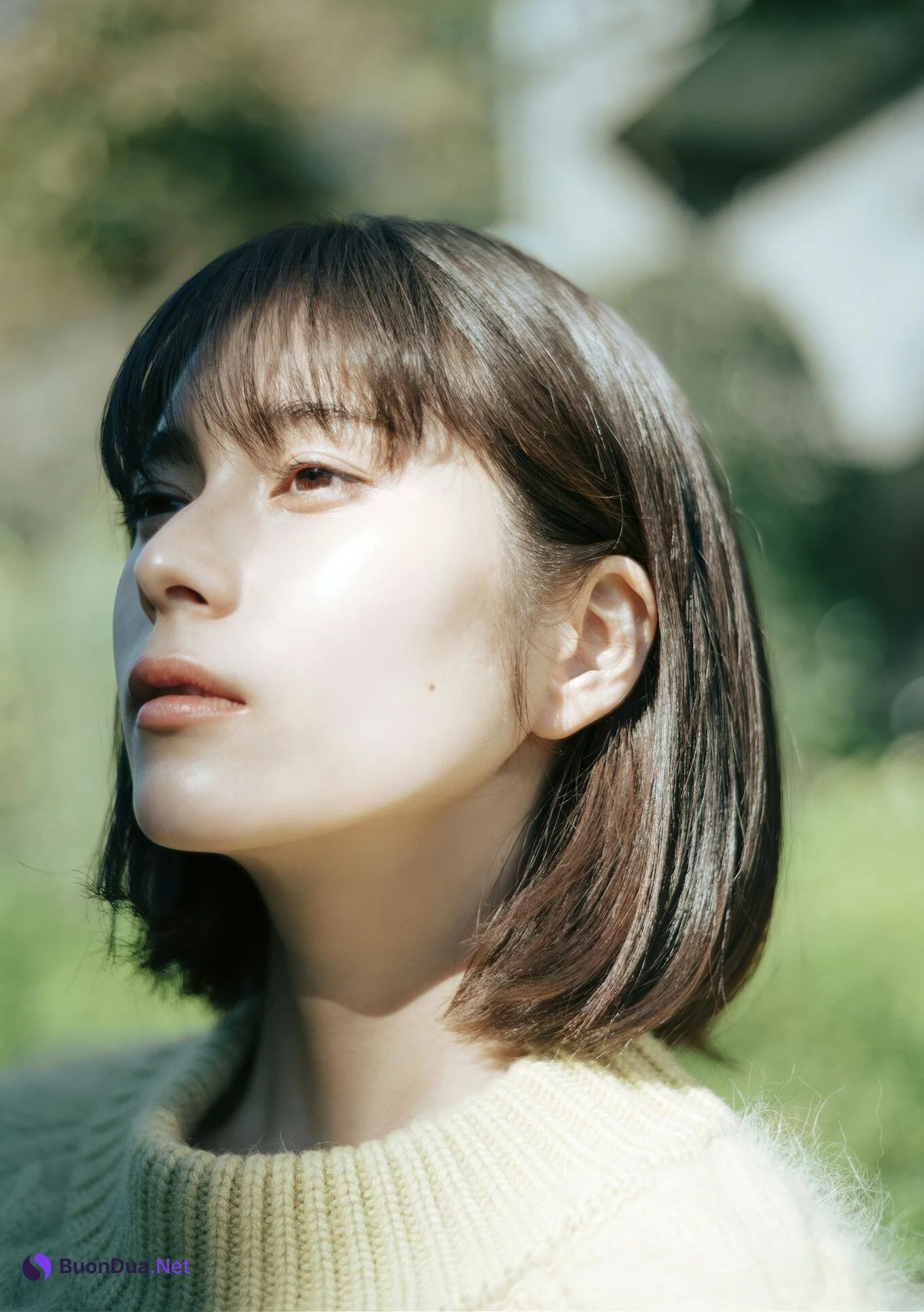 Sakurako Okubo 大久保桜子, BRODYデジタル写真集 「BE SHINE」 - Photo 3