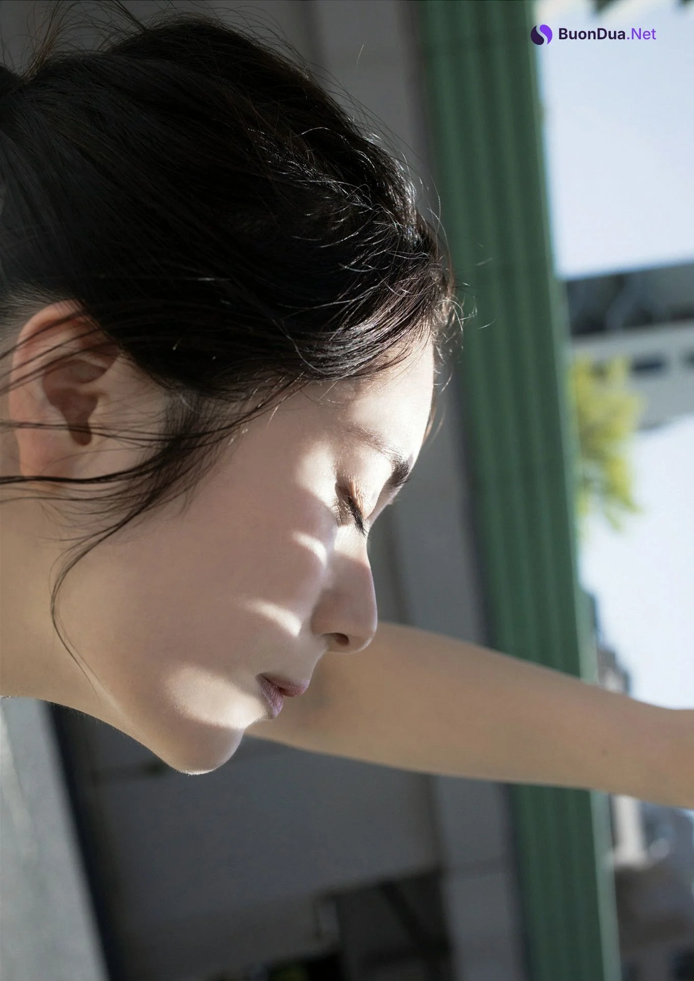 Sakurako Okubo 大久保桜子, BRODYデジタル写真集 「RISING SUN」 - Photo 12