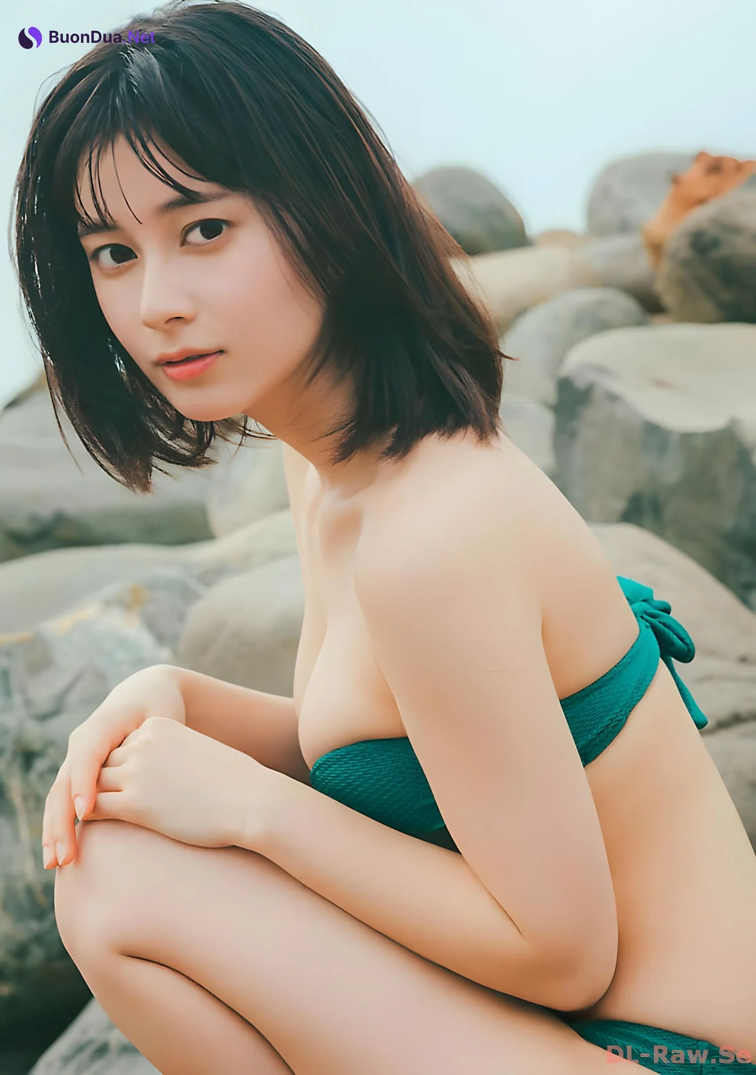 Sakurako Okubo 大久保桜子, Dokodemo Young Champion 2024 No.01 (どこでもヤングチャンピオン 2024年1号) - Photo 4