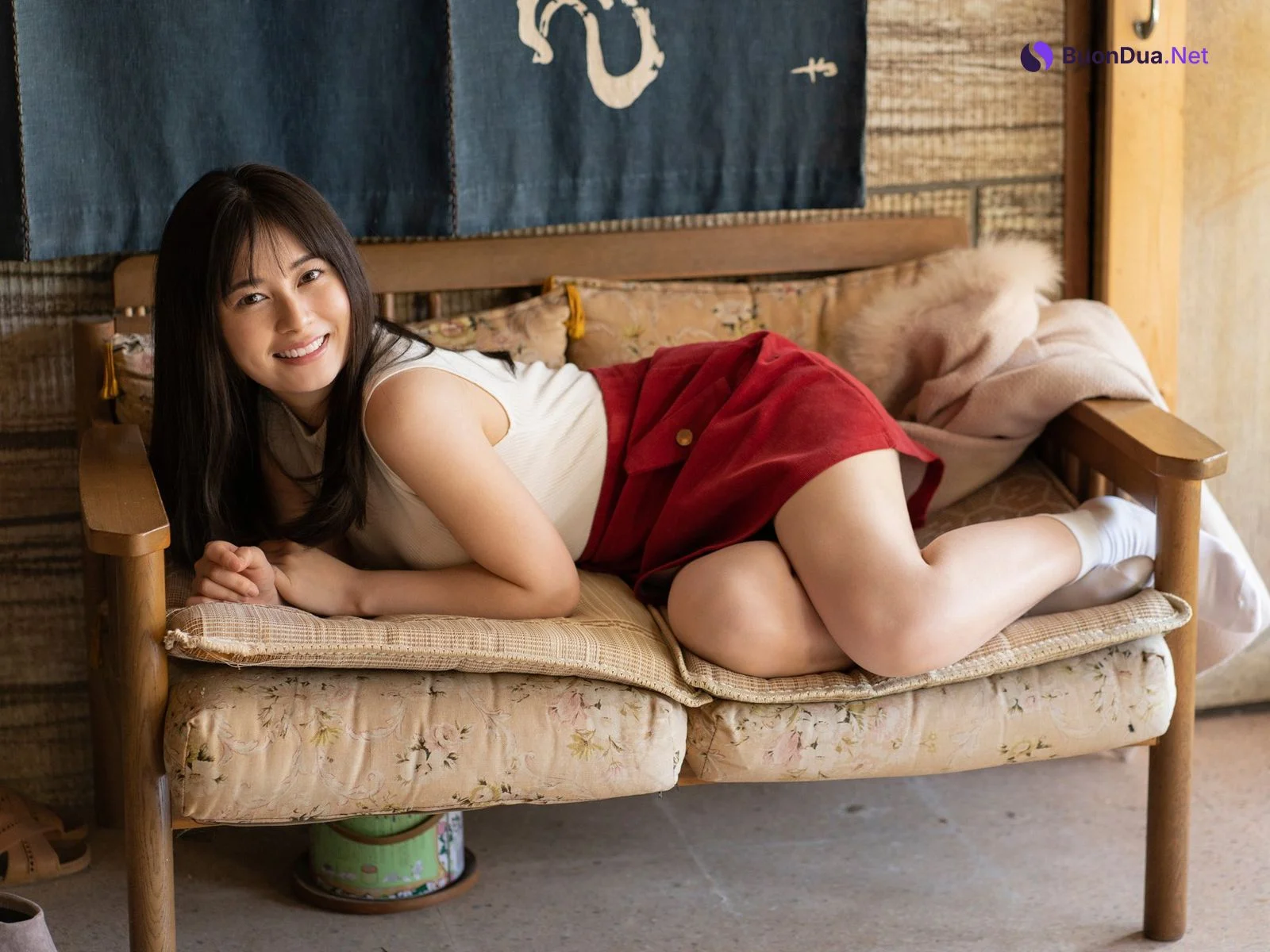 Sakurako Okubo 大久保桜子, FLASHデジタル写真集 戦隊ヒロインと温泉旅行 Set.01 - Photo 8