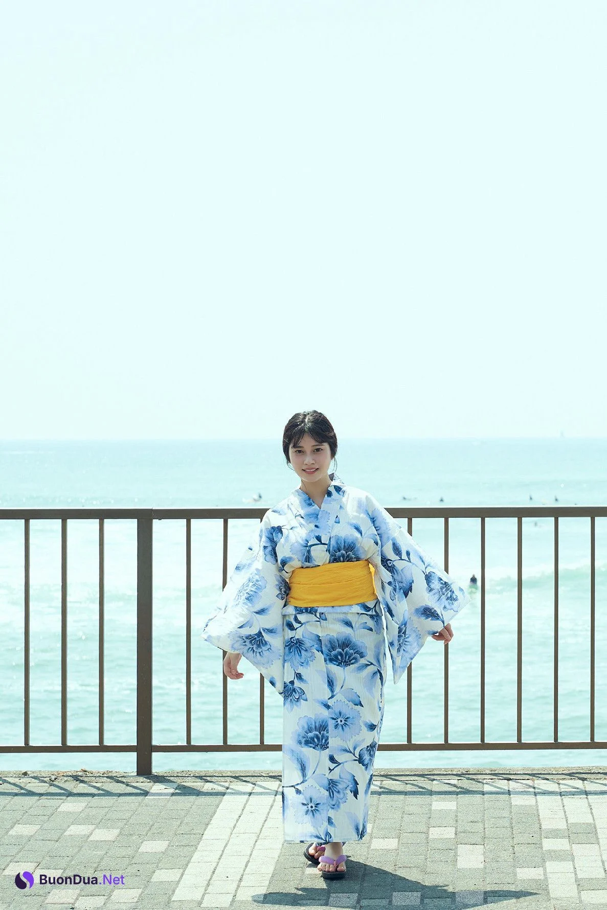 Sakurako Okubo 大久保桜子, FLASHデジタル写真集 [きらめき、ゆらめく。] Set.02 - Photo 4