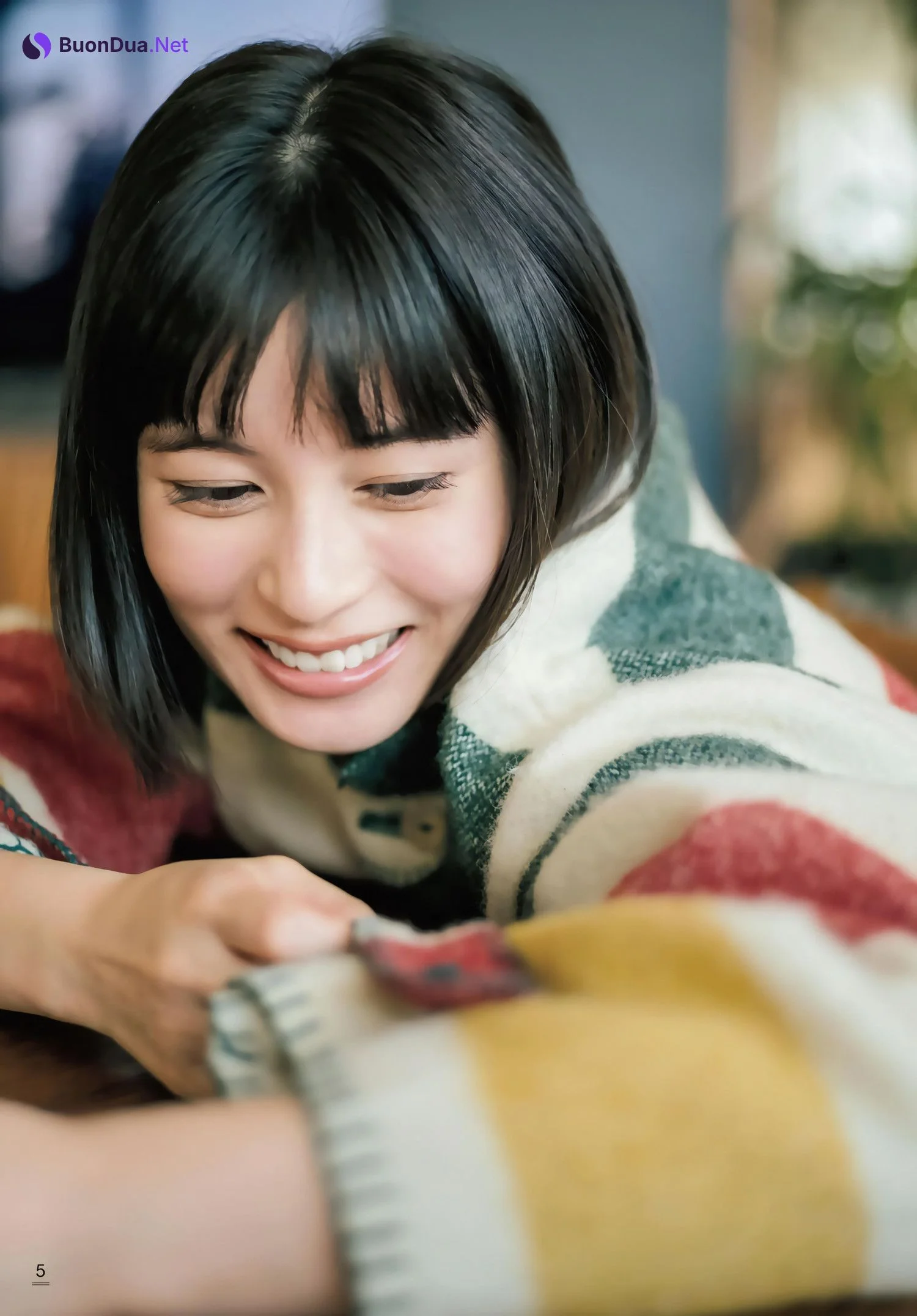 Sakurako Okubo 大久保桜子, Shonen Magazine 2024 No.08 (週刊少年マガジン 2024年8号) - Photo 5