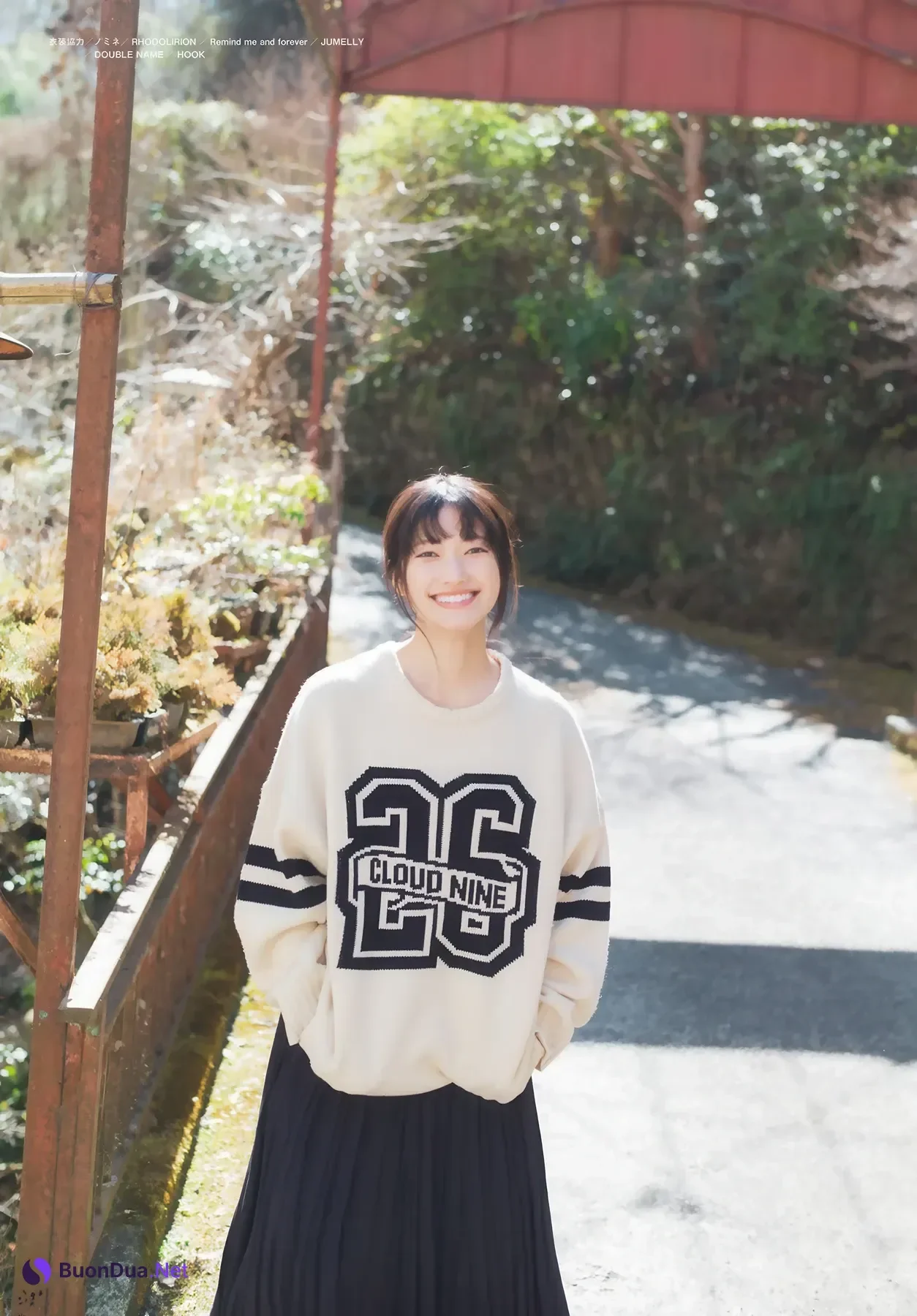 Sakurazaka46 櫻坂46, Shonen Magazine 2026 No.21 (週刊少年マガジン 2026年21号) - Photo 10