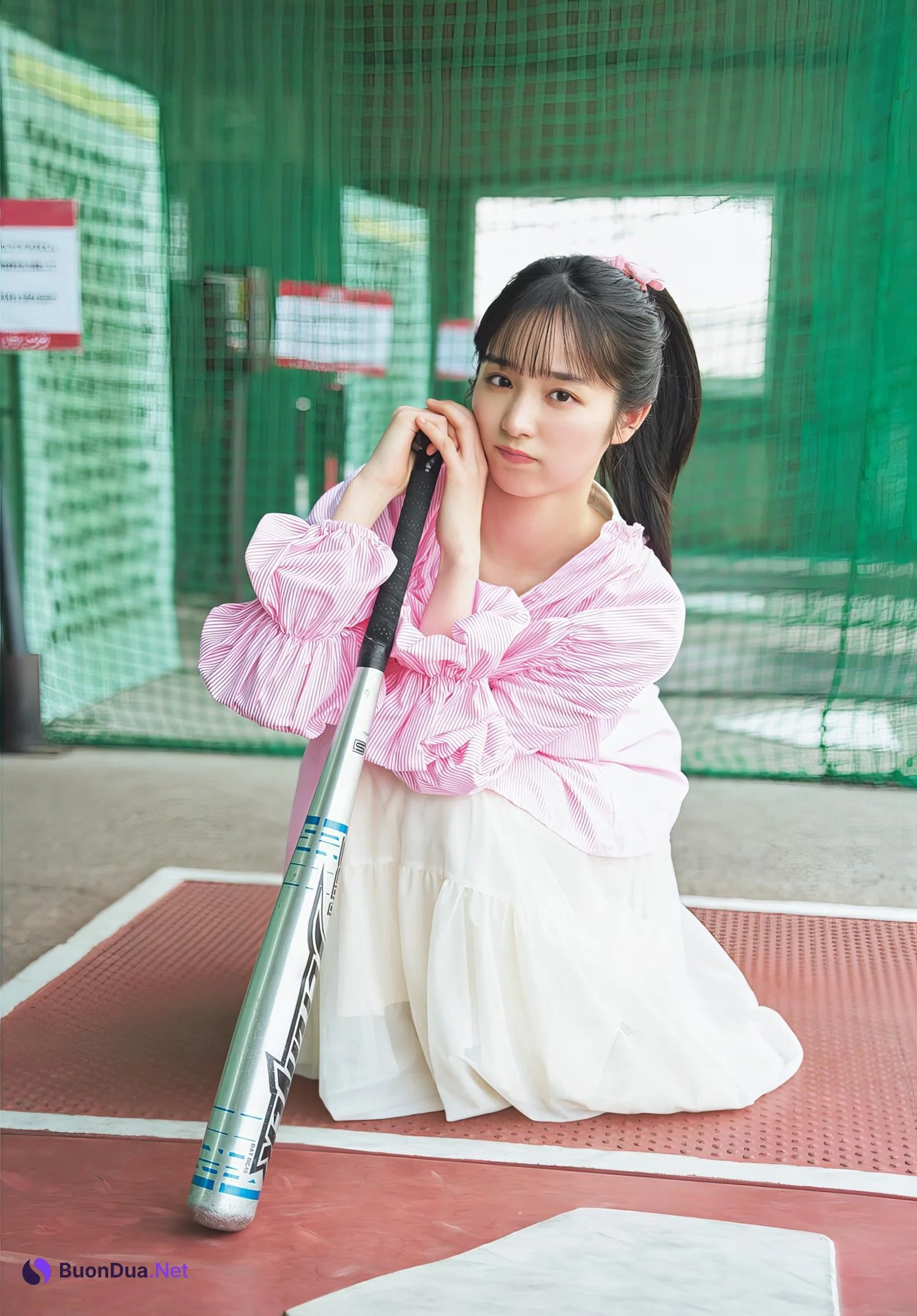 Sara Kozawa 幸澤沙良, Shonen Sunday 2024 No.26 (週刊少年サンデー 2024年26号) - Photo 11