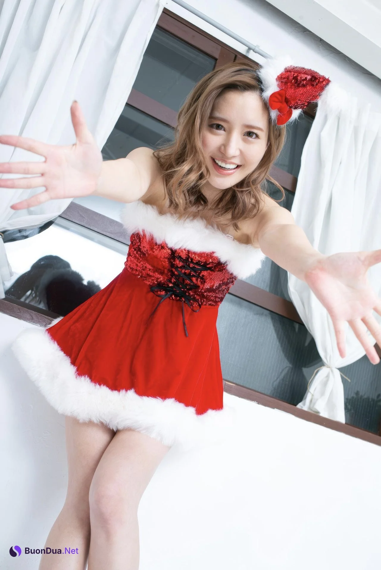 Sarina Kurokawa 黒川さりな, Red Photo 写真集 「Red 005 Kurokawa Sarina 01」 - รูปภาพ 3