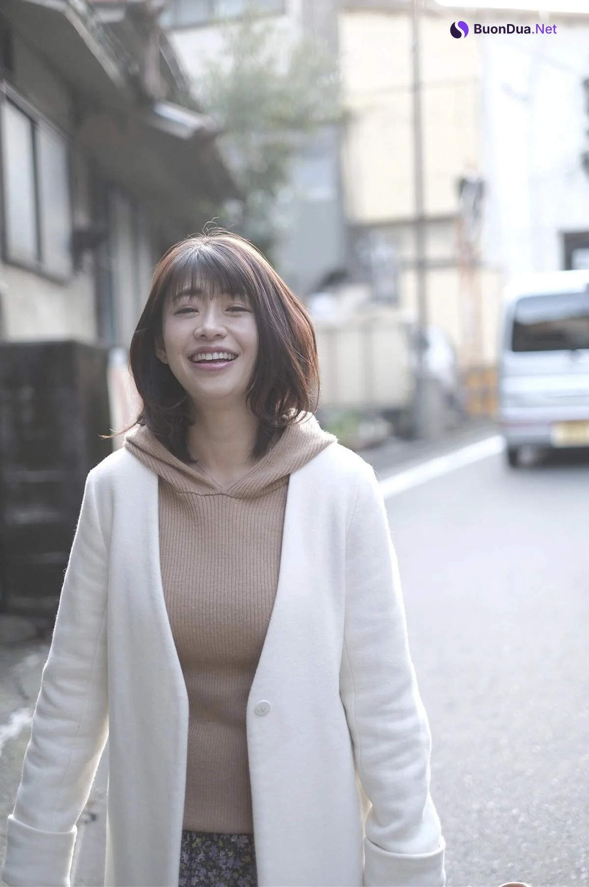 Sasa Handa 範田紗々, 週刊ポストデジタル写真集 「おんな」 - รูปภาพ 4