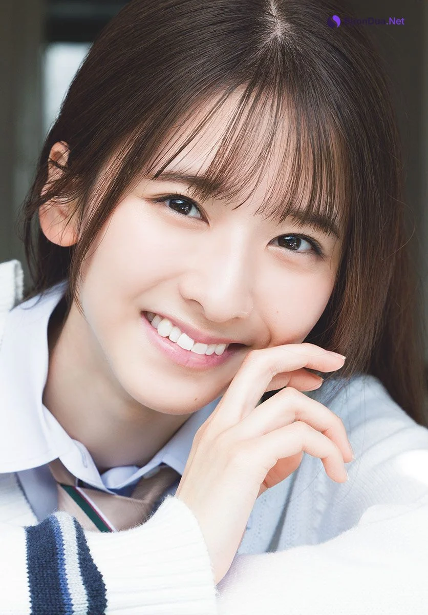Satsuki Sugawara 菅原咲月, Shonen Sunday 2022 No.47 (週刊少年サンデー 2022年47号) - Photo 8