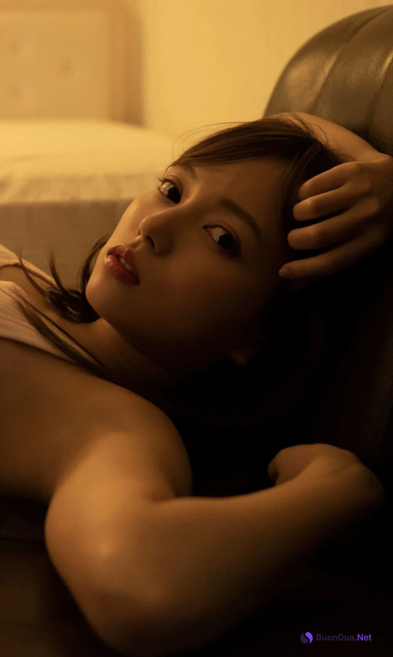 Sayaka Komuro 小室さやか, 写真集 「戯れと微笑」 Set.03 - Photo 7