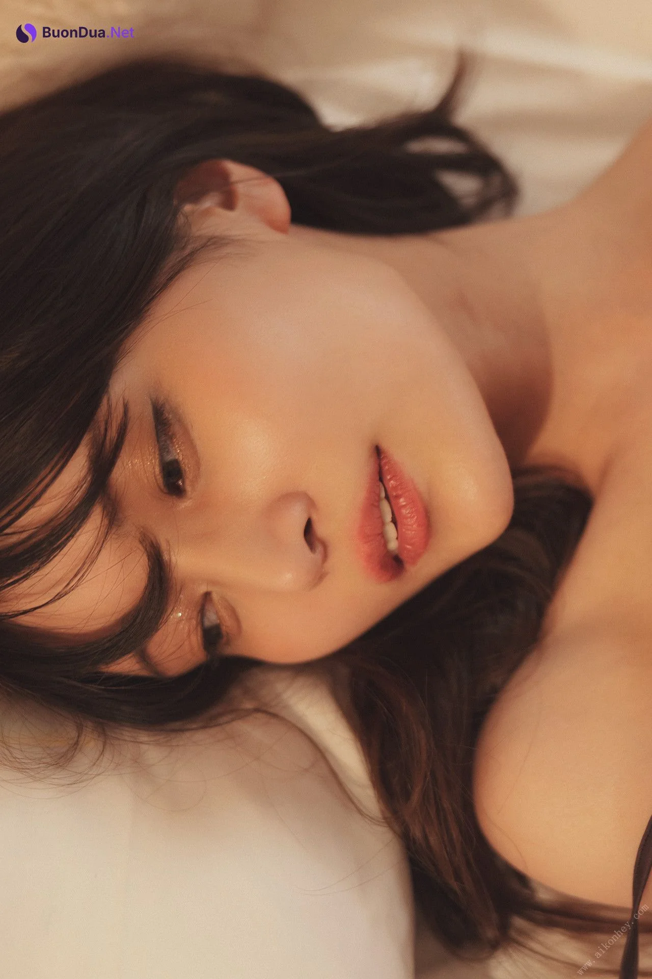 Sayaka Nitori 似鳥沙也加, FLASHデジタル写真集 夜に身を任せて 前編 Set.03 - Photo 17