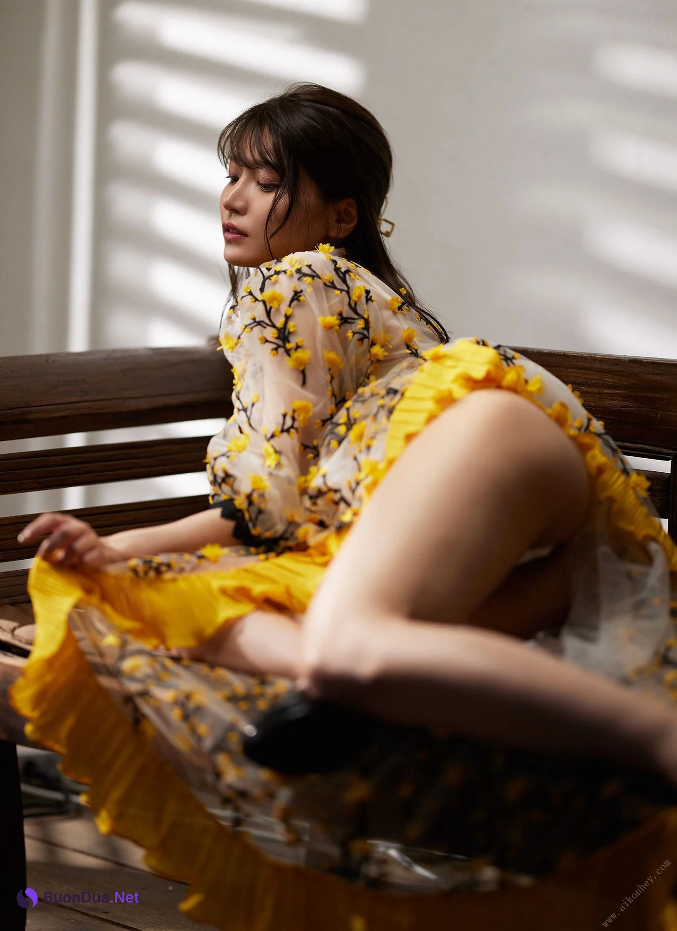 Sayaka Nitori 似鳥沙也加, TSUTAYA限定 似鳥沙也加 PhotoBook 「PURE」 Set.03 - Photo 6