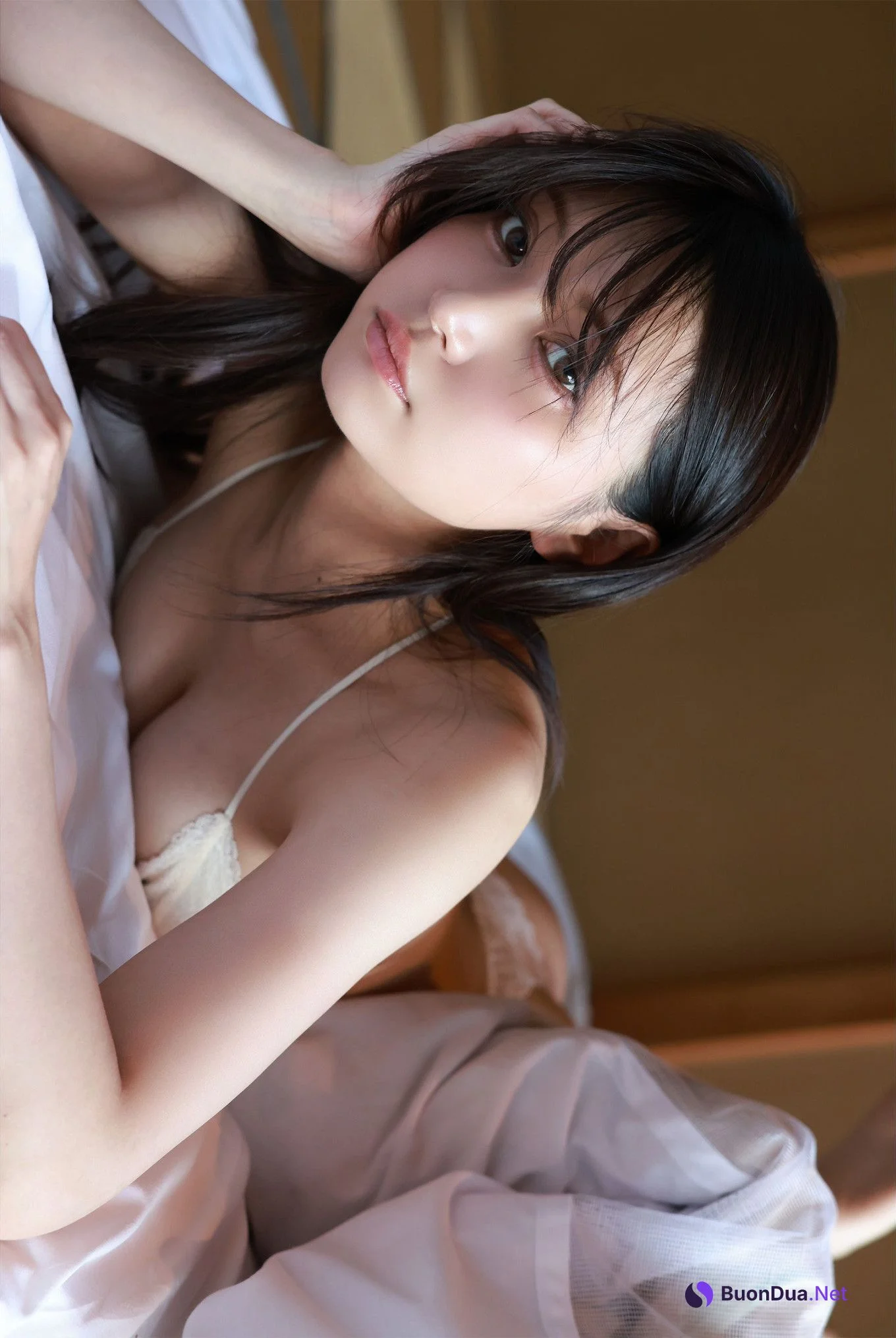 Sayaka Nitori 似鳥沙也加, 写真集 旬撮ガール Vol.1 旅館で麻からセクシー連発 - Photo 4