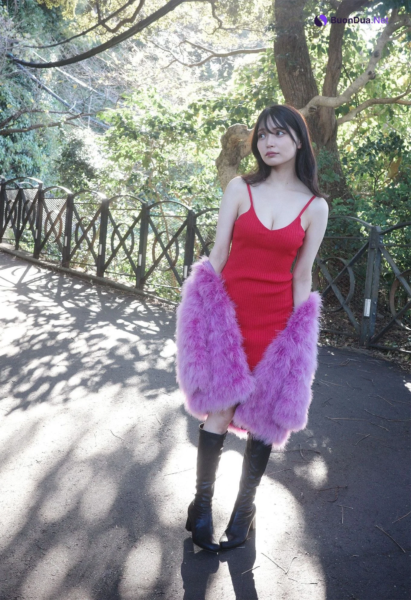 Sayaka Nitori 似鳥沙也加, 写真集 旬撮ガール Vol.2 早くも限界突破な美バスト - Photo 5
