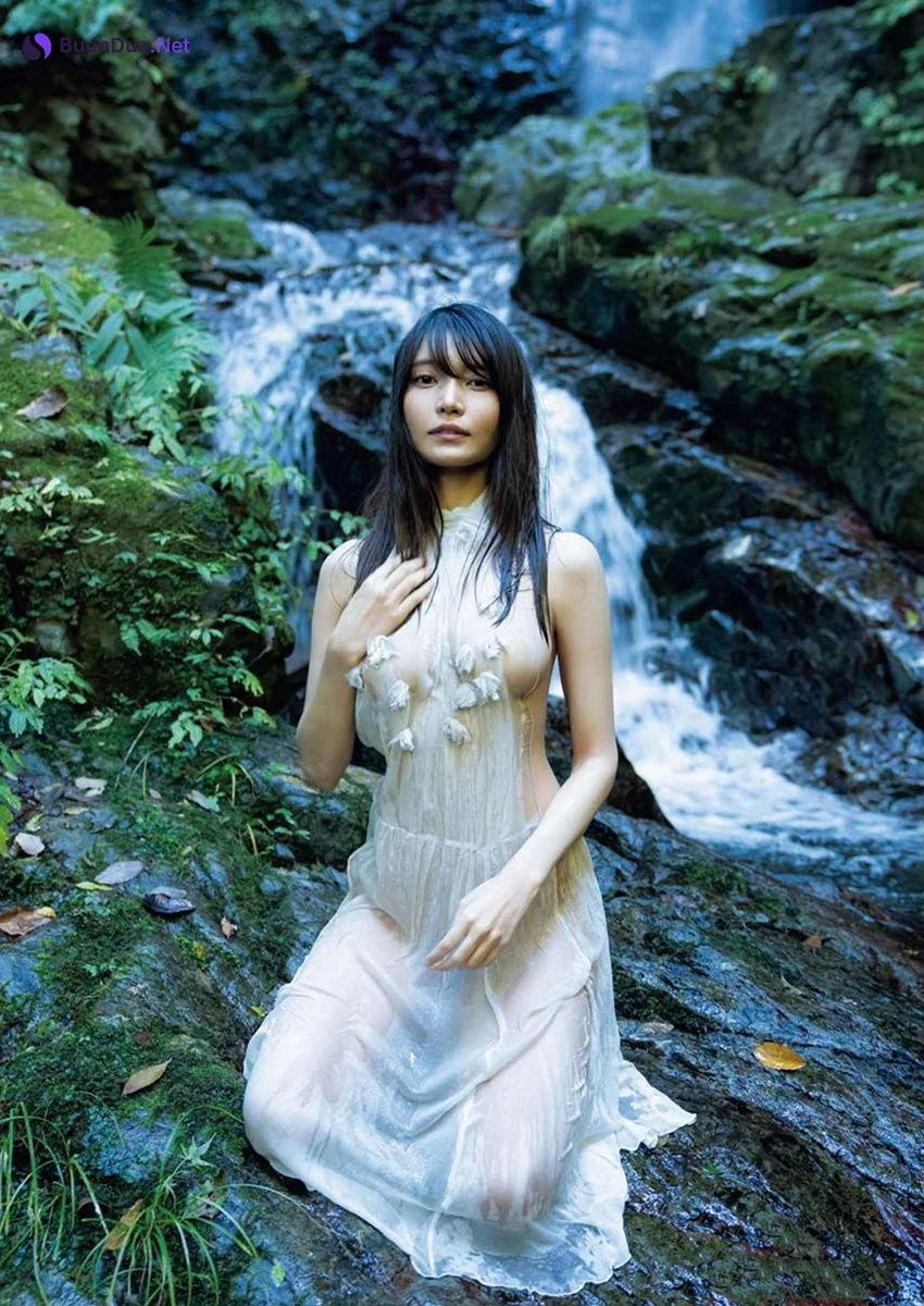 Sayaka Nitori 似鳥沙也加, Young King Bull 2023.01 (ヤングキングBULL 2023年1号) - Photo 7