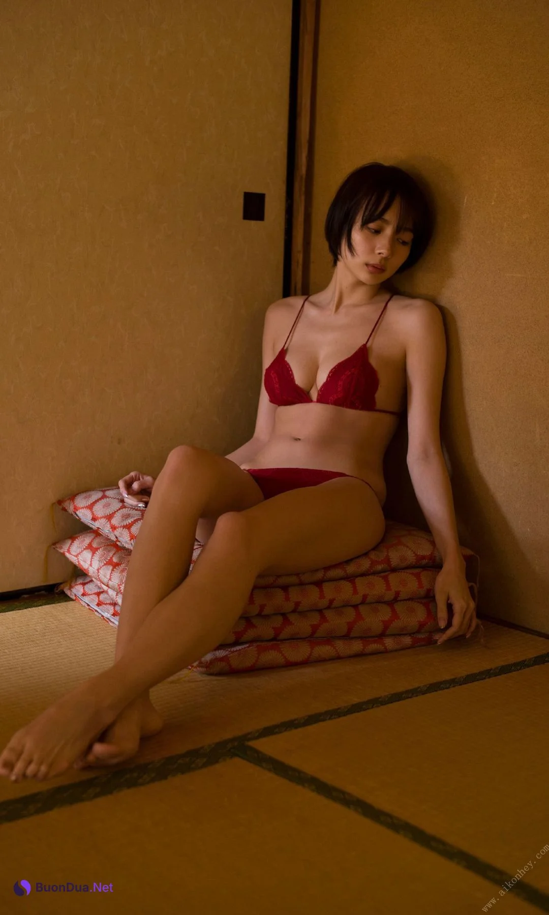 Sayaka Okada 岡田紗佳, 週プレ Photo Book 「桃一色」 Set.01 - Photo 13