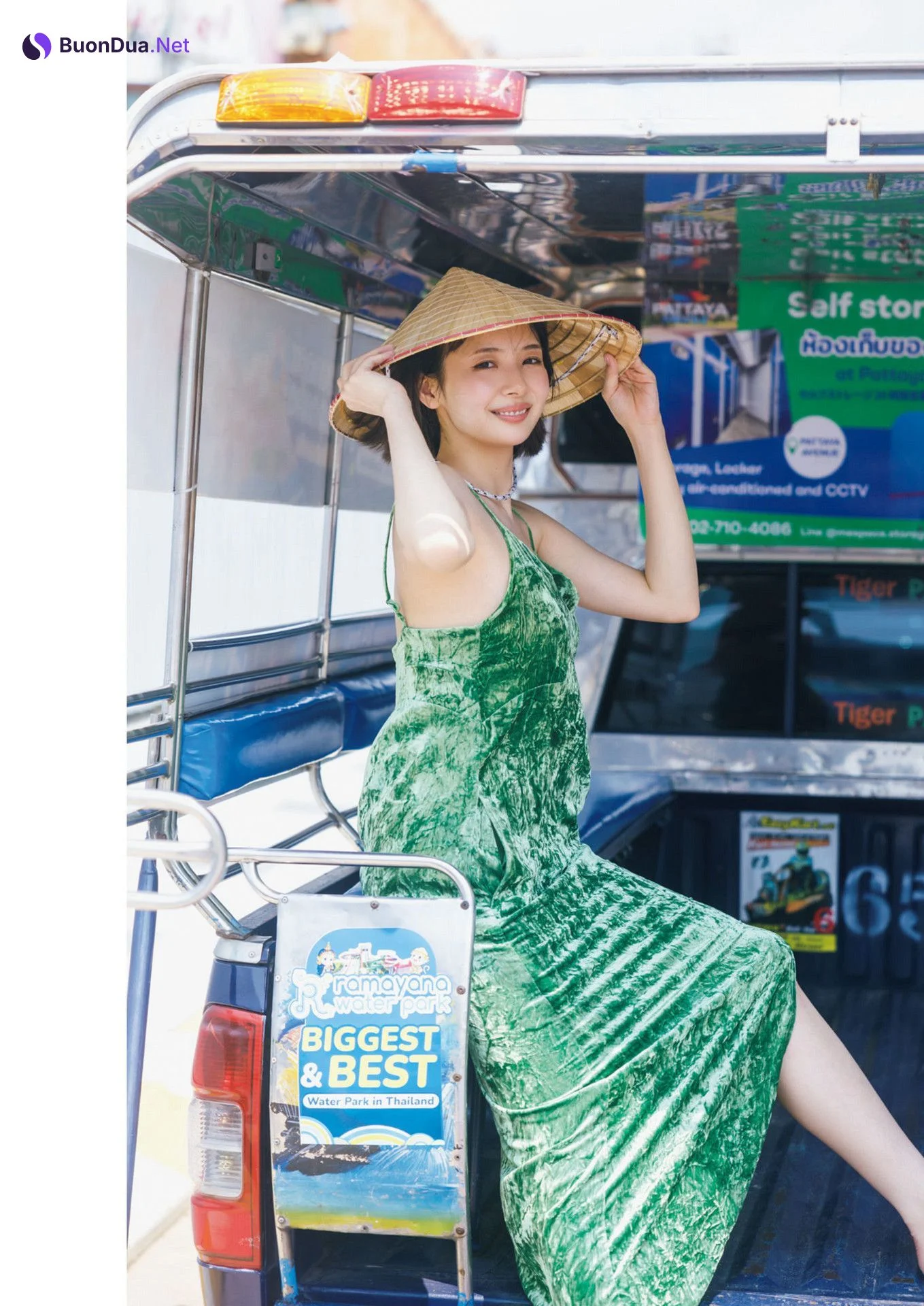 Sayaka Okada 岡田紗佳, Shukan Post 2024.08.23 (週刊ポスト 2024年8月23日号) - Photo 3