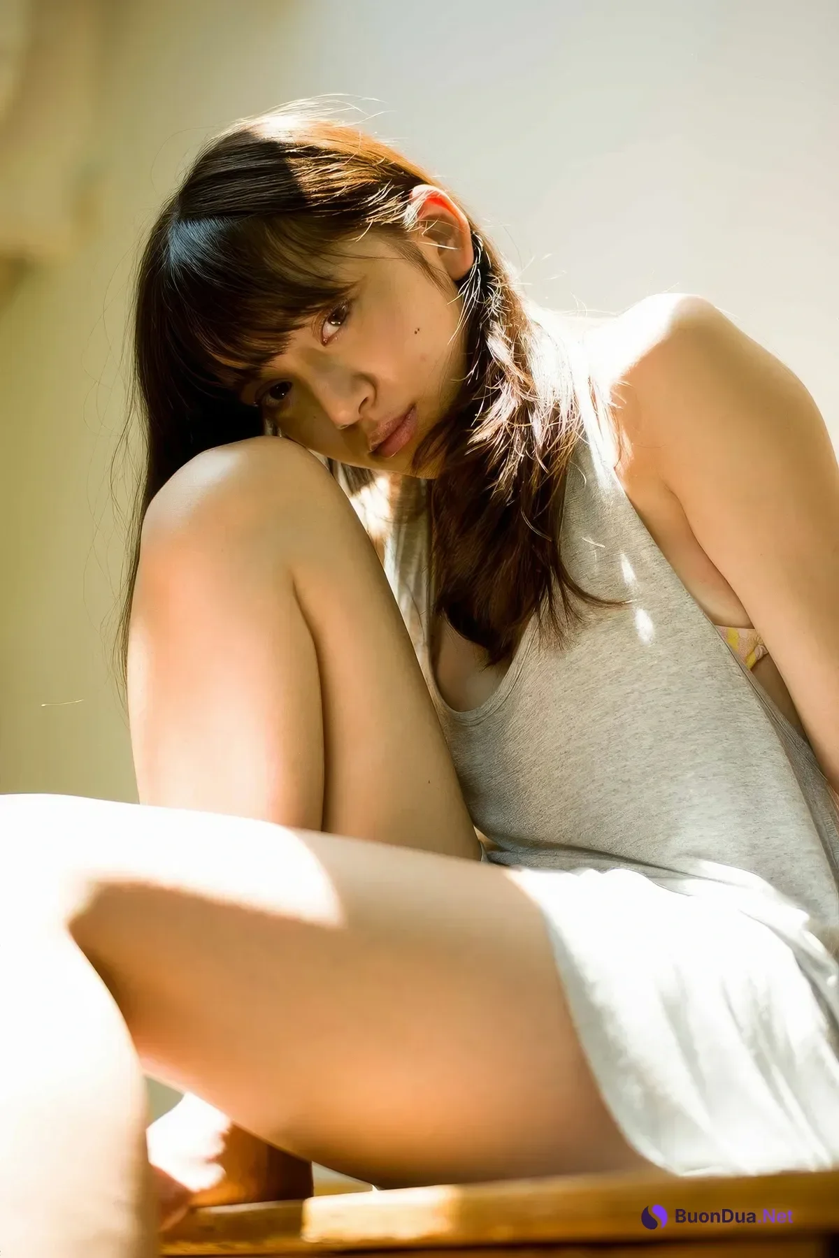 Sayaka Tomaru 都丸紗也華, FLASHデジタル写真集 「ストライク☆バスト！」 - Photo 4