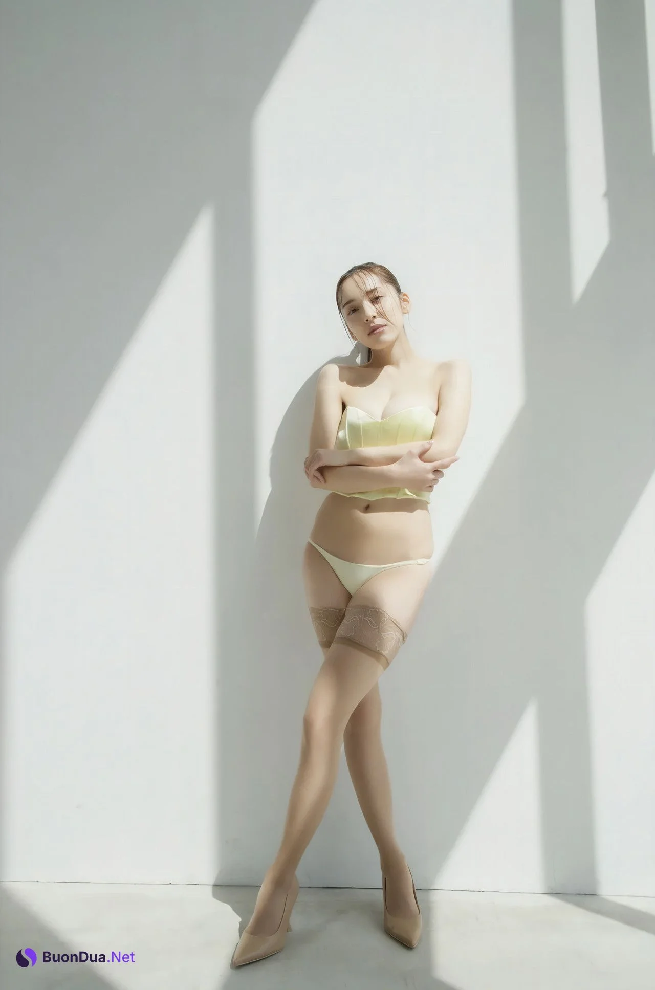 Sayaka Tomaru 都丸紗也華, FRIDAYデジタル写真集 『陽だまりの彼女』 Set.02 - Photo 17