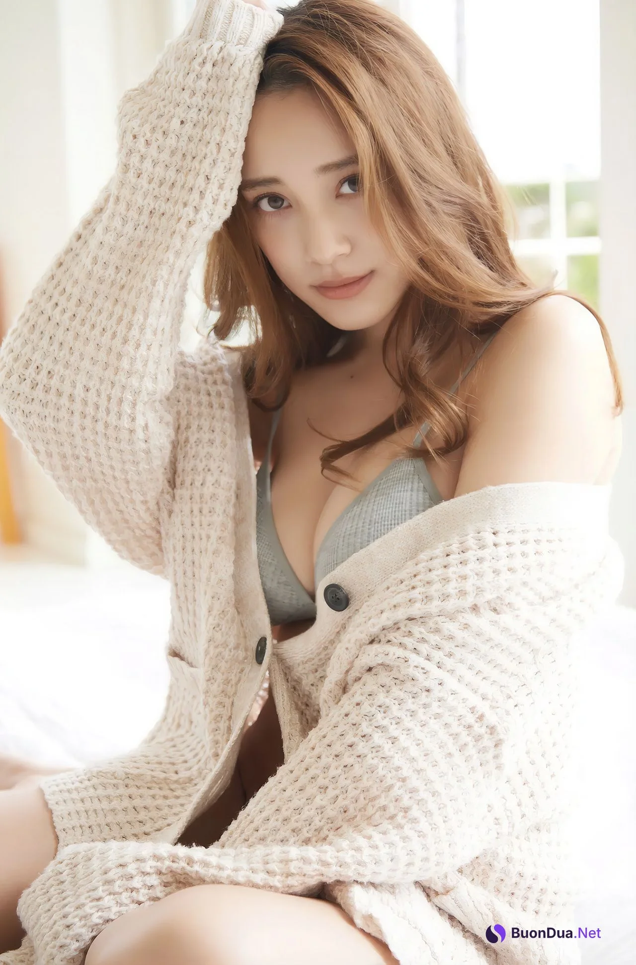 Sayaka Tomaru 都丸紗也華, FRIDAYデジタル写真集 『ボタンが弾けるＦカップ Vol.3』 Set.03 - Photo 18