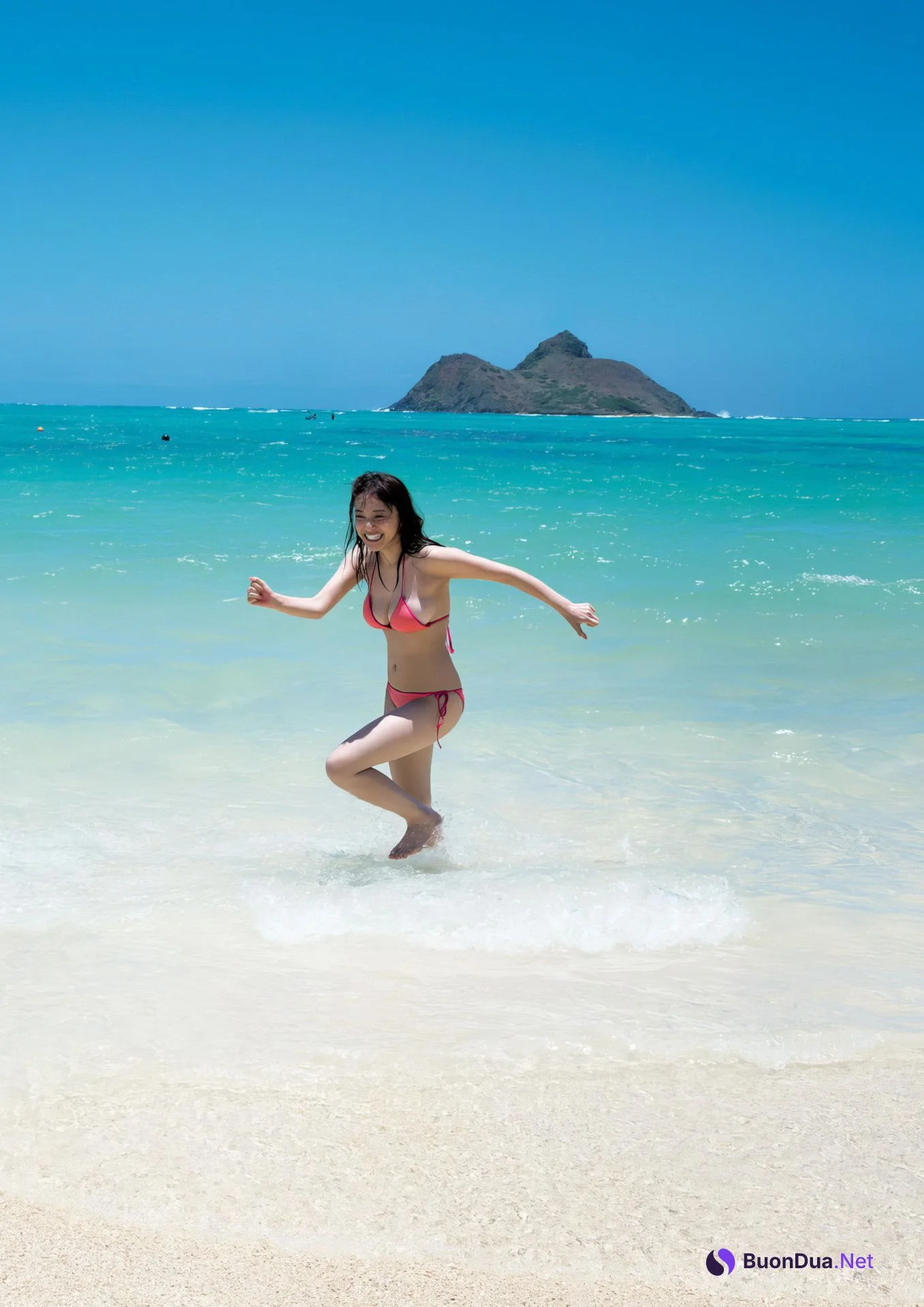 Sayaka Tomaru 都丸紗也華, ファースト写真集 [とまるまる ＫＣピース] Set.01 - Photo 11