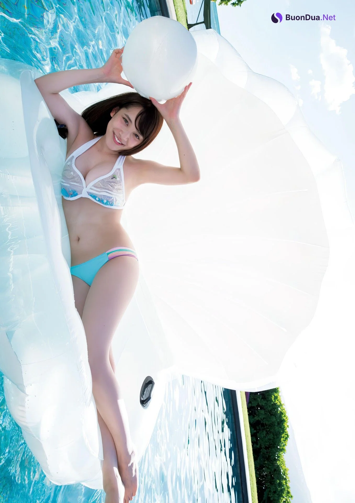 Sayaka Tomaru 都丸紗也華, ファースト写真集 [とまるまる ＫＣピース] Set.02 - Photo 8
