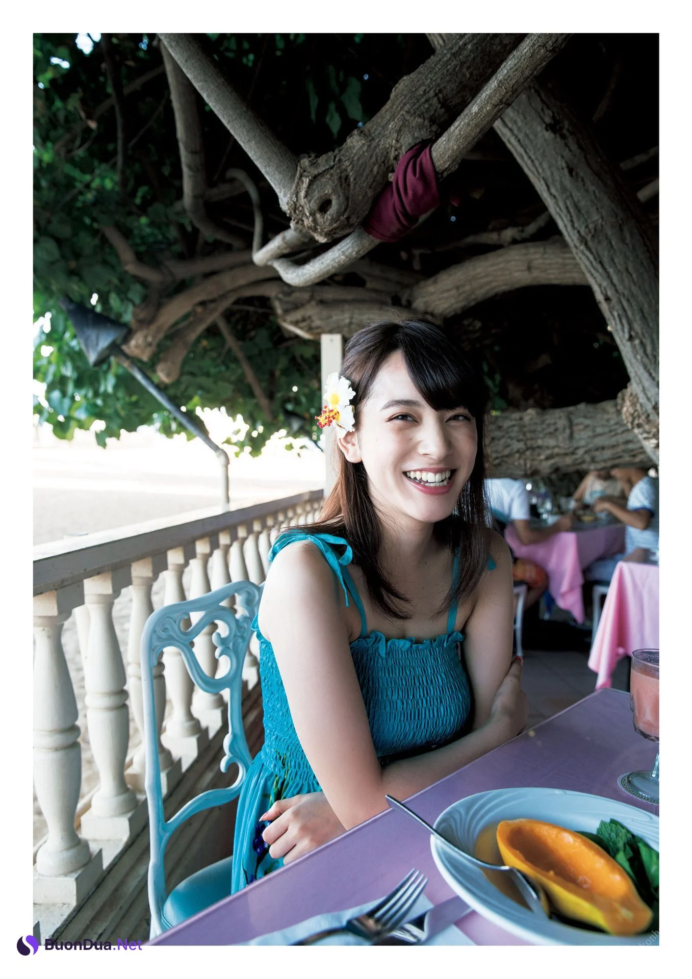 Sayaka Tomaru 都丸紗也華, ファースト写真集 [とまるまる ＫＣピース] Set.03 - Photo 3