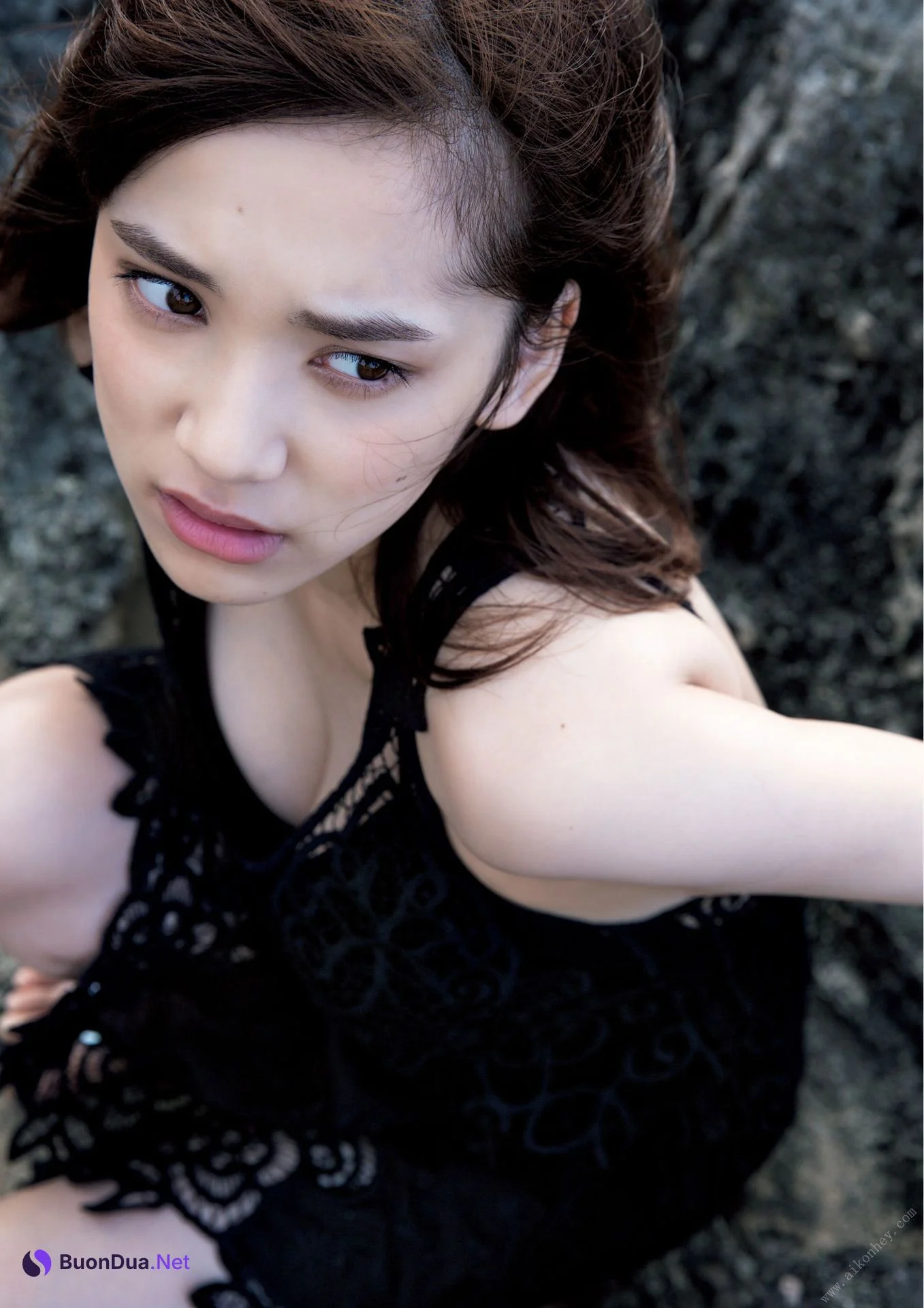 Sayaka Tomaru 都丸紗也華, ファースト写真集 [とまるまる ＫＣピース] Set.04 - Photo 4