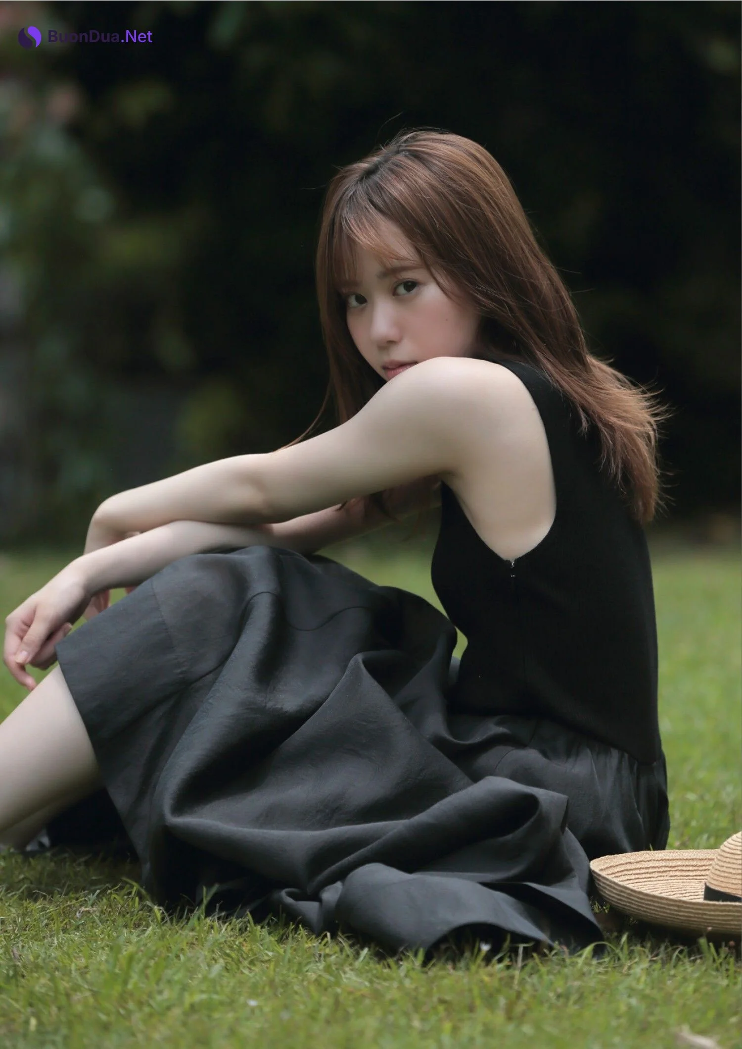 Sayuri Date 伊達さゆり, Young Jump 2023 No.36 (ヤングジャンプ 2023年36号) - รูปภาพ 9