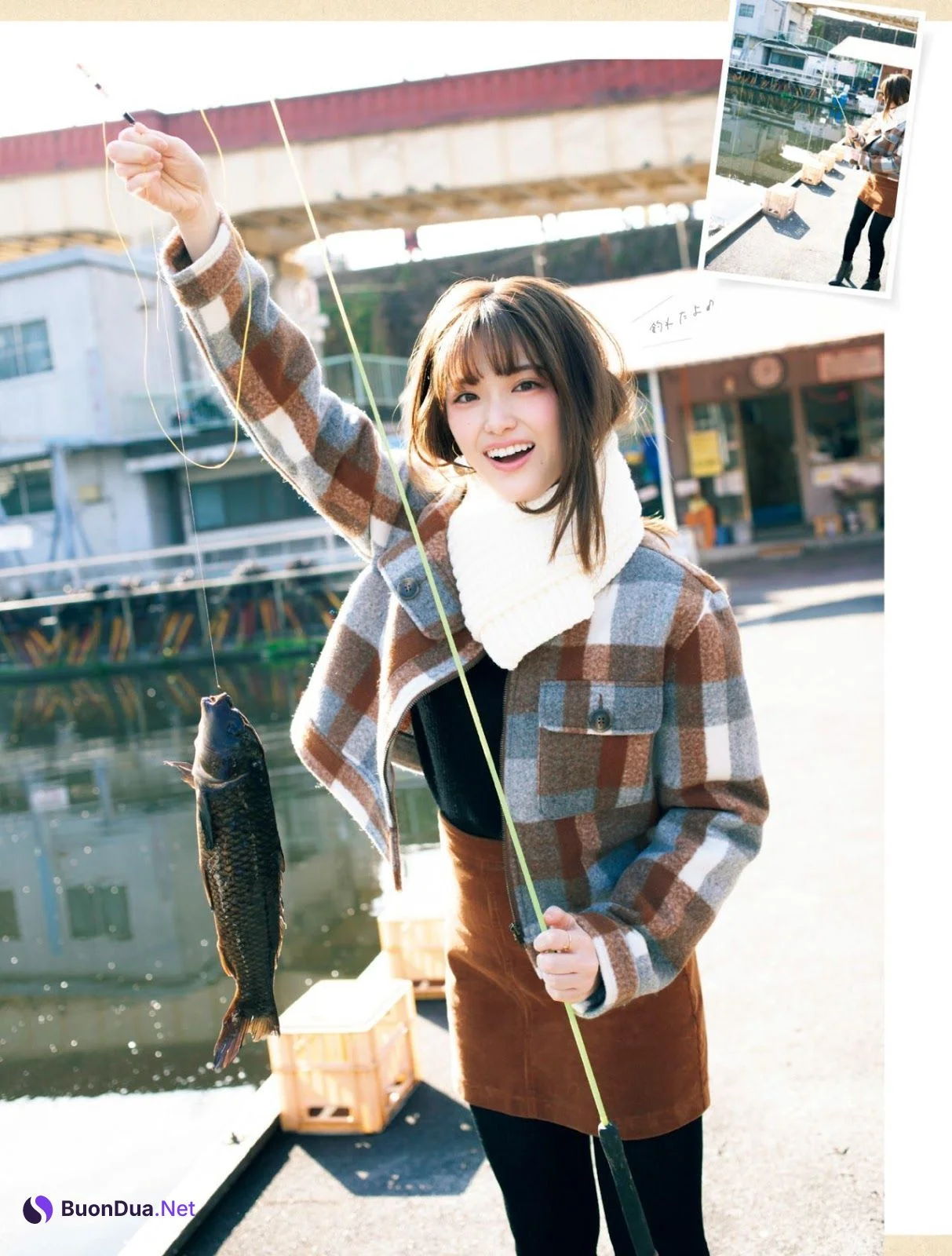 Sayuri Matsumura 松村沙友理, Platinum FLASH 2019 Vol.08 - Photo 2