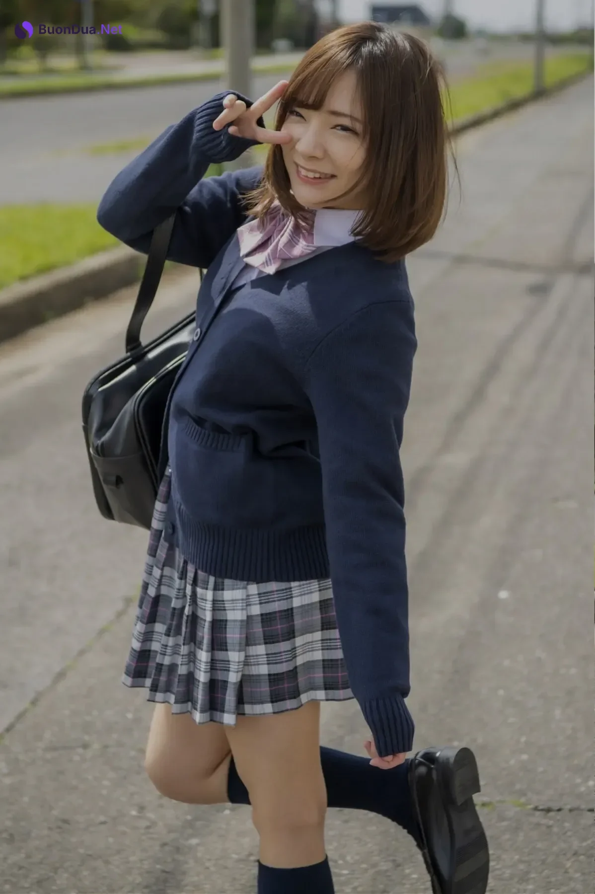 School Uniforms & Miss Short Cut Best 制服×ショートカット Set.02 - Photo 20