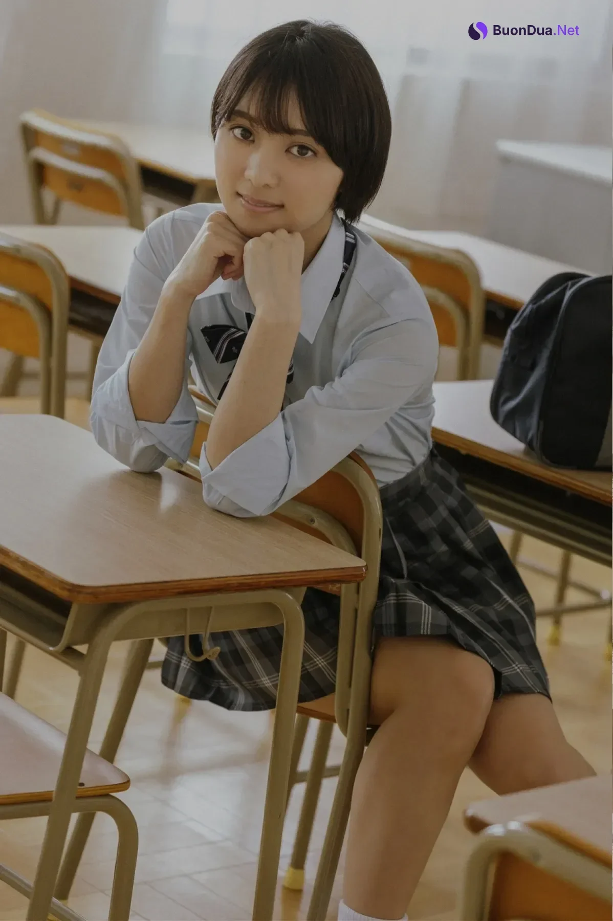 School Uniforms & Miss Short Cut Best 制服×ショートカット Set.02 - Photo 3