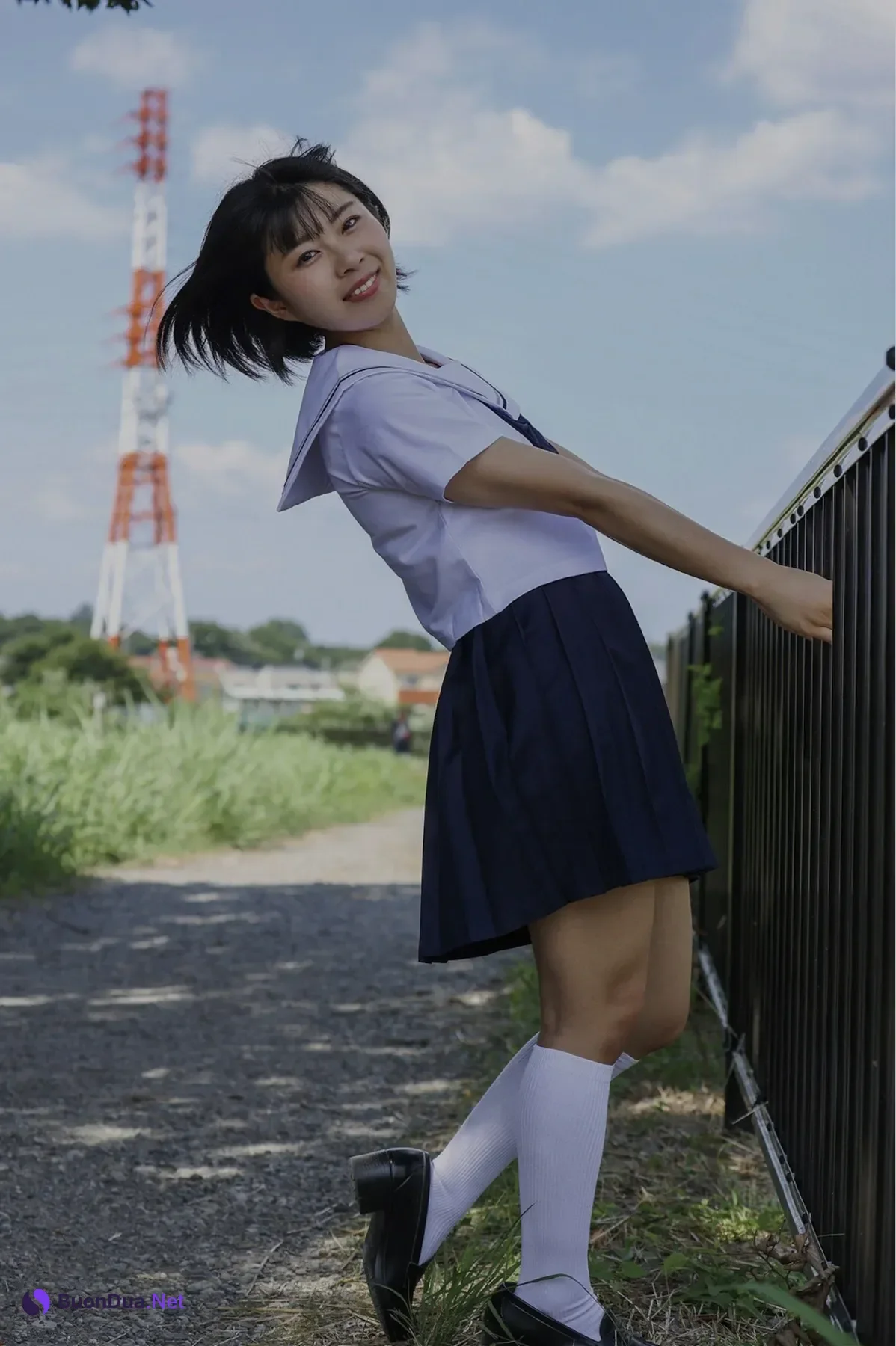 School Uniforms & Miss Short Cut Best 制服×ショートカット Set.04 - Photo 9