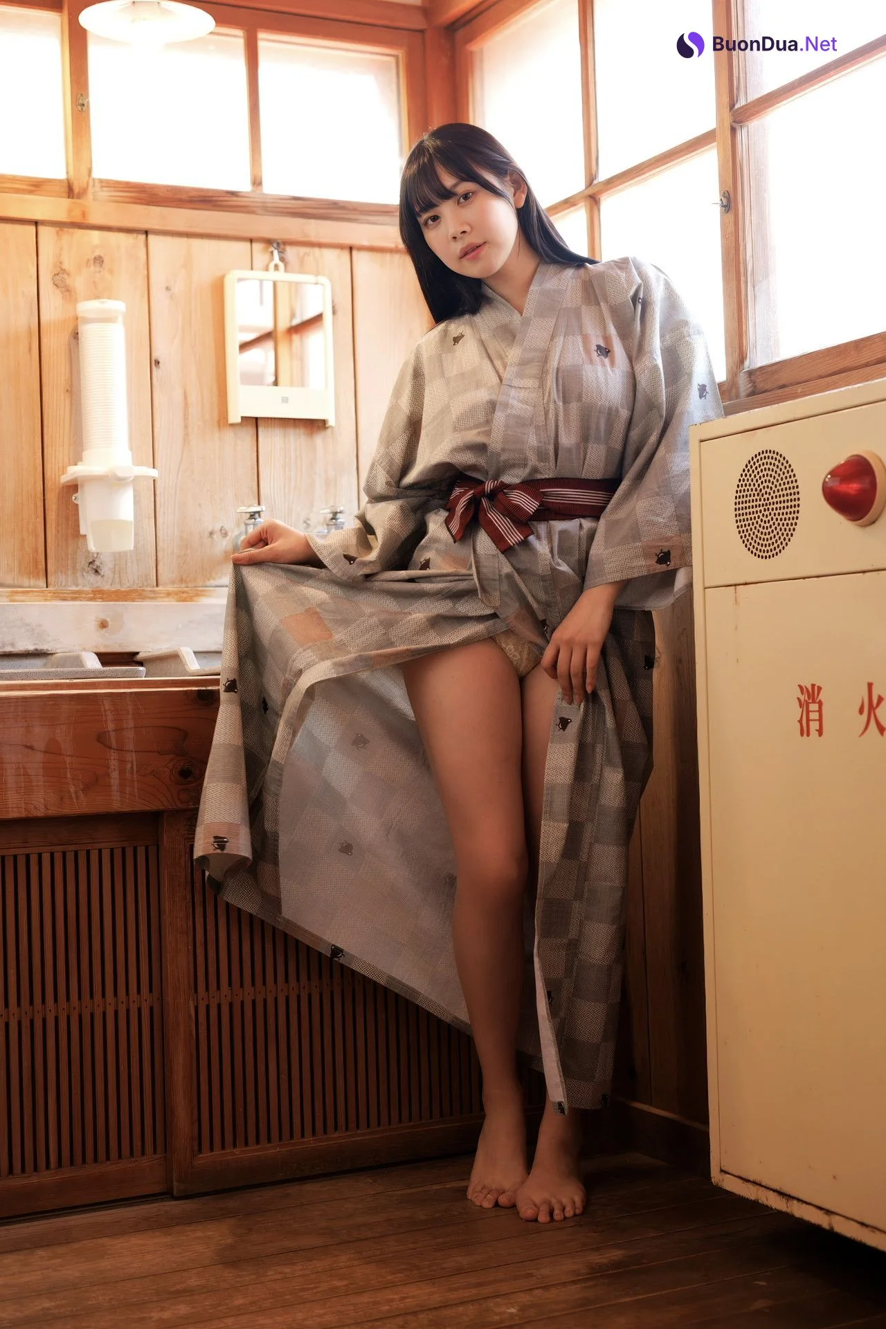 Seina Shinomi 篠見星奈, 写真集 「SEINA MODE 流れ星をみた」 Set.01 - Photo 3