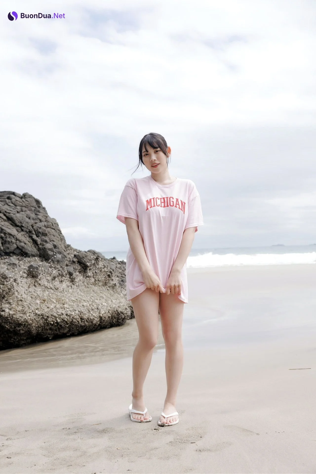 Seina Shinomi 篠見星奈, 写真集 「SEINA MODE 流れ星をみた」 Set.08 - Photo 10