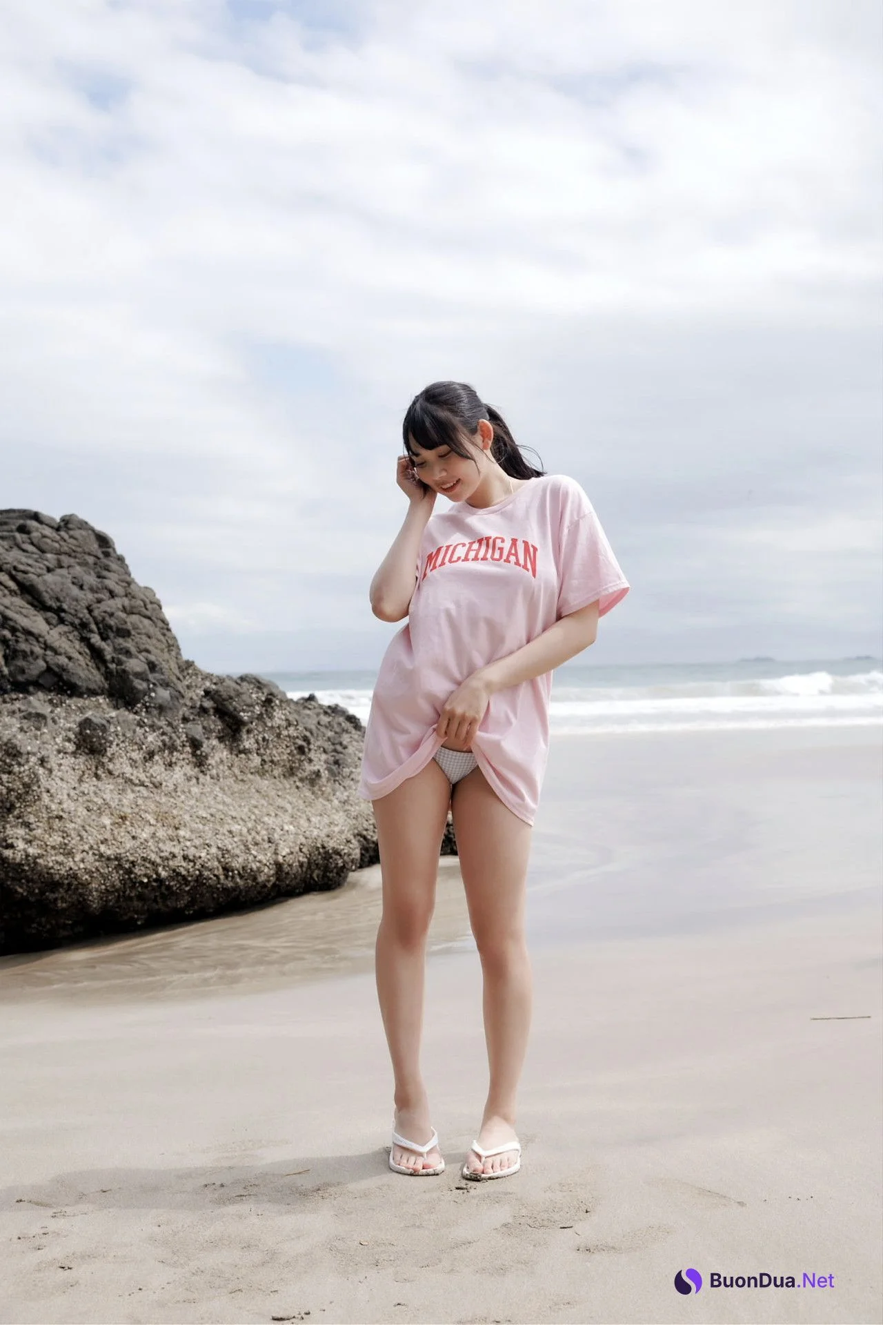Seina Shinomi 篠見星奈, 写真集 「SEINA MODE 流れ星をみた」 Set.08 - Photo 11
