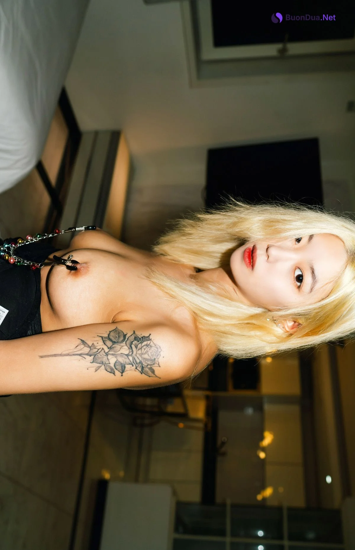 Seol-Ah 설아, Moon Night Snap ‘Hot Debut’ Set.01 - Photo 14