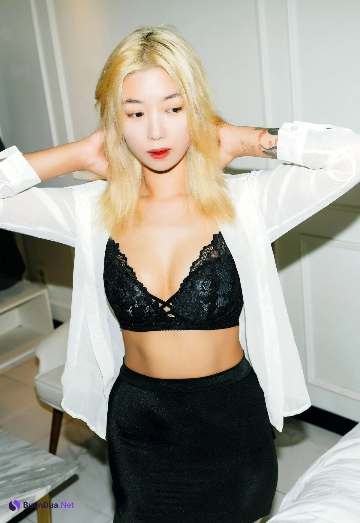 Seol-Ah 설아, Moon Night Snap ‘Hot Debut’ Set.02 - Photo 8