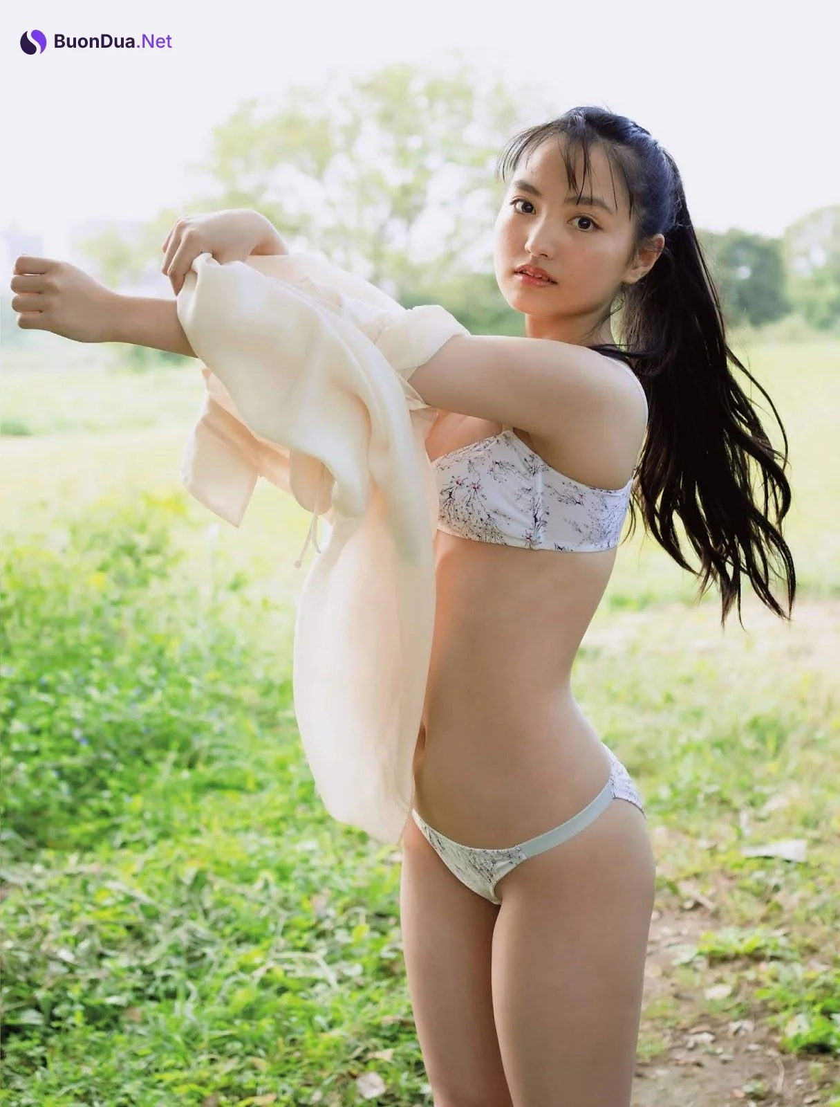 Serika Gunji 郡司芹香, FRIDAY 2019.11.08 (フライデー 2019年11月08日号) - Photo 3