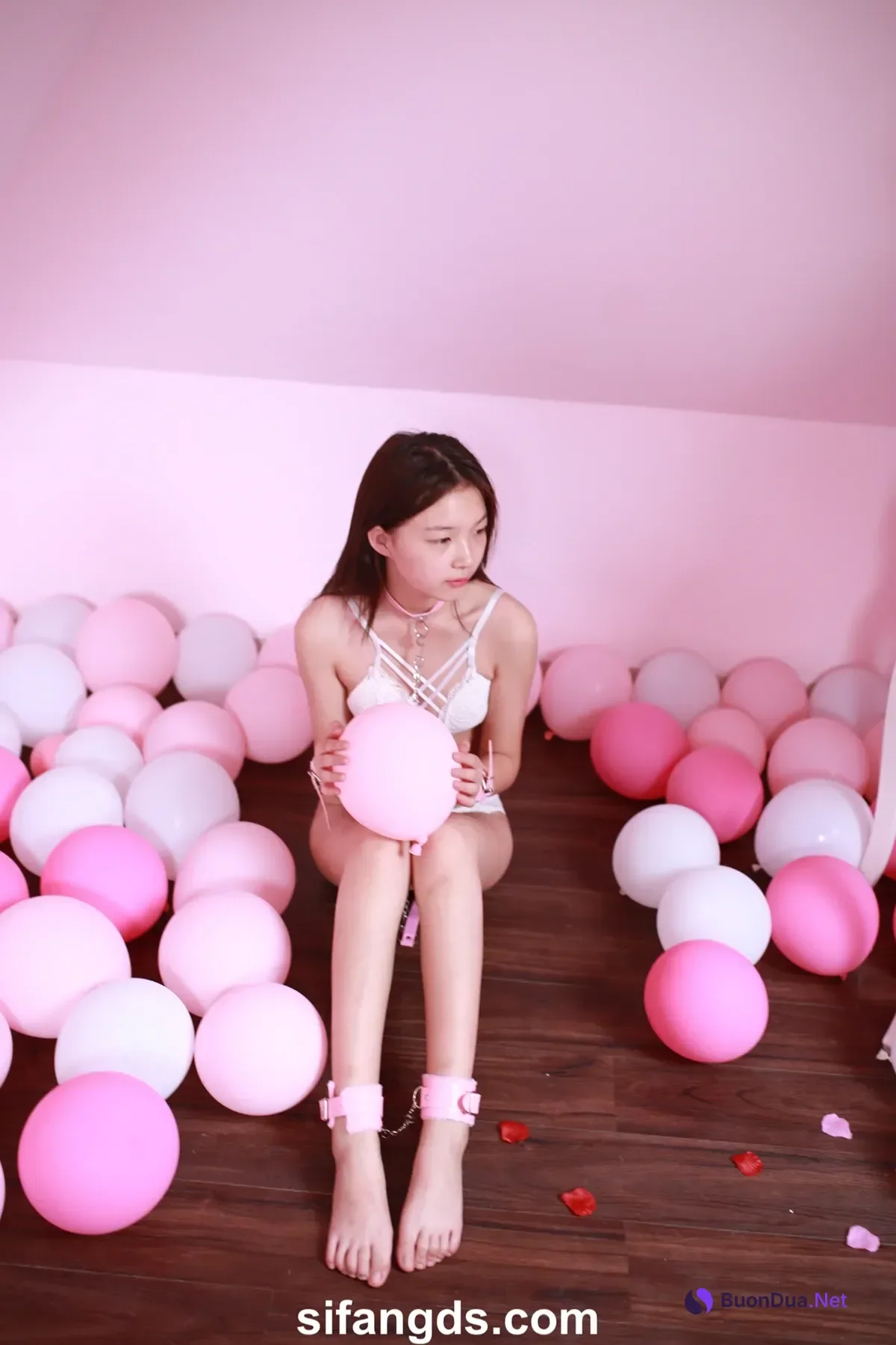 小可爱 – 隔壁班的那个女孩 白嫩清纯校花 全尺度私拍 Set.01 - Photo 5