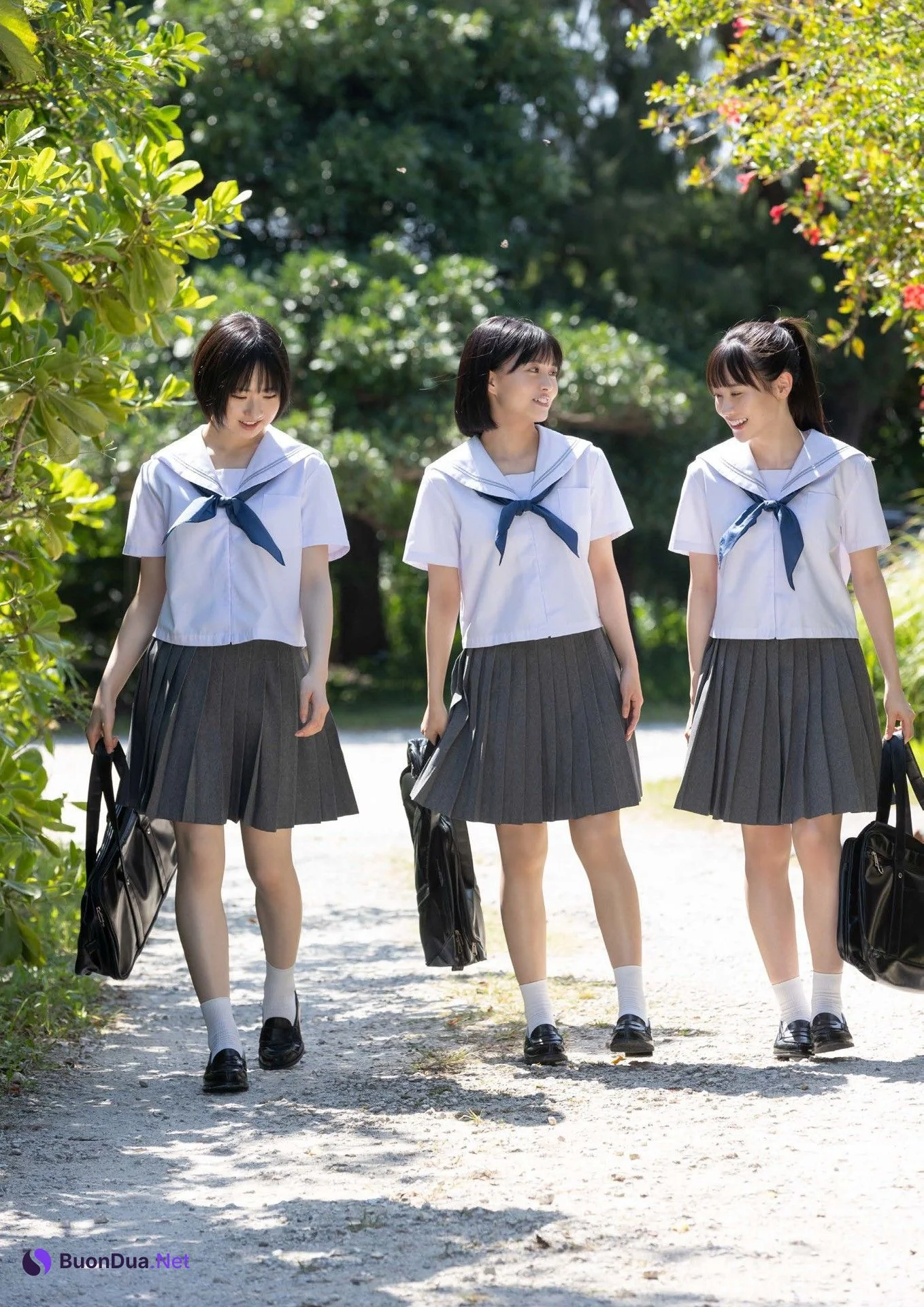 有岡ちひろ・小柴美羽・比賀ハル, ワニブックス デジタル写真集 [複雑な関係] Set.01 - 照片 19