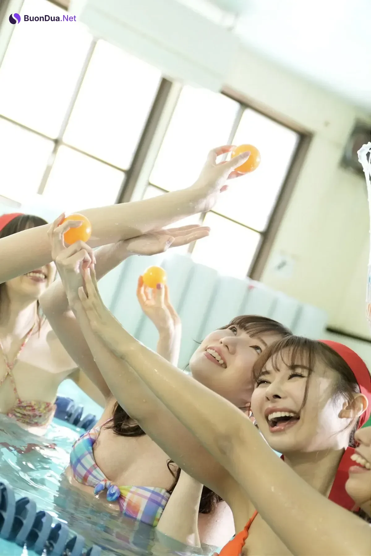 ドキッ！丸ごとヌード 全裸だらけの水泳大会 Set.01 - Photo 18