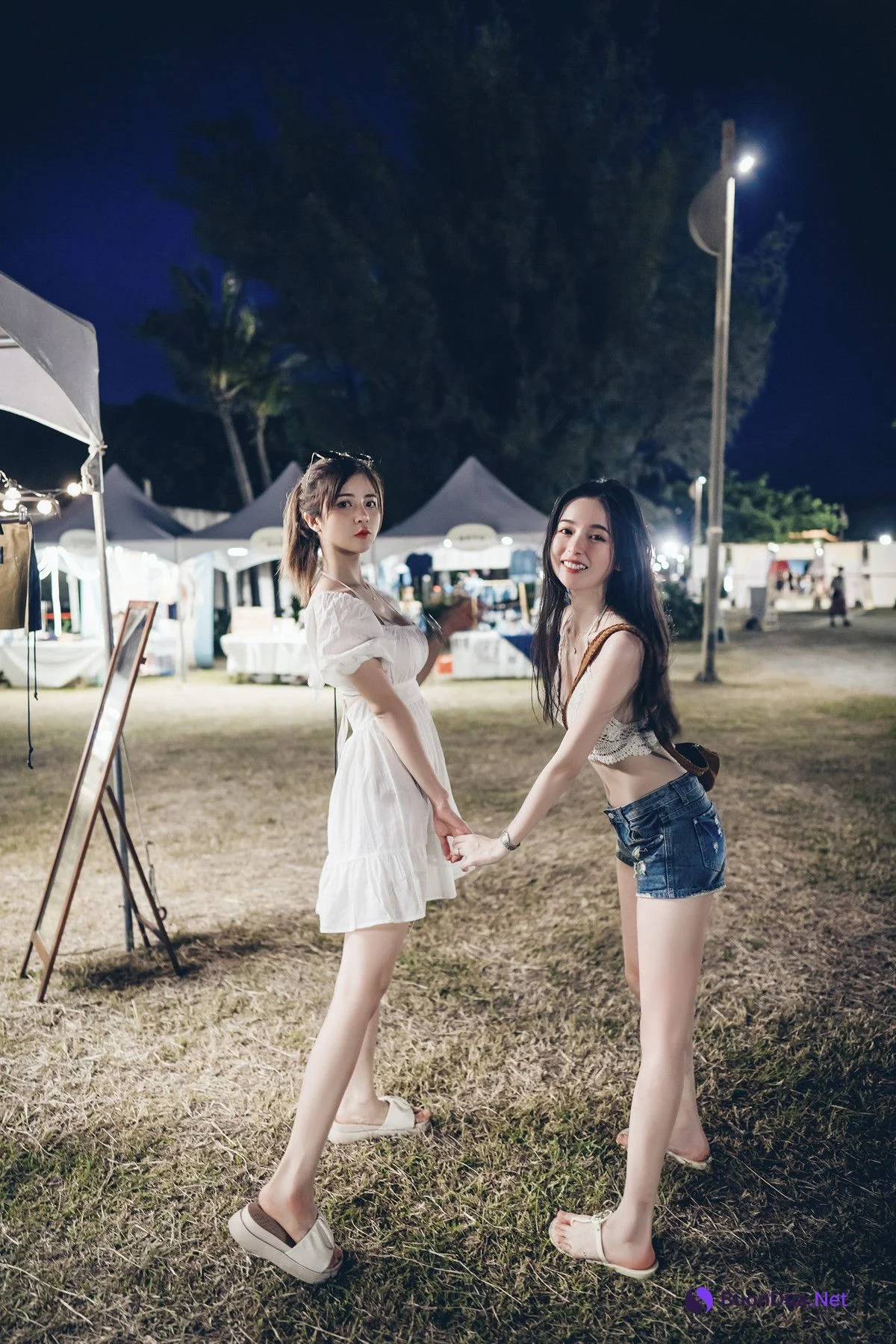 三位女神全裸合體 宅女辰辰與她的兩隻貓咪飄飄 妍妍的性生活 Set.02 - Photo 5