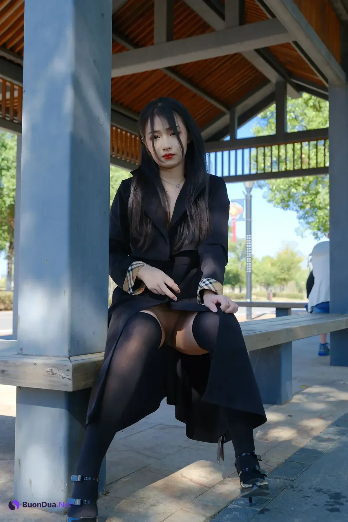 小泽 – 黑丝御姐 户外露出 Set.02 - 사진 12