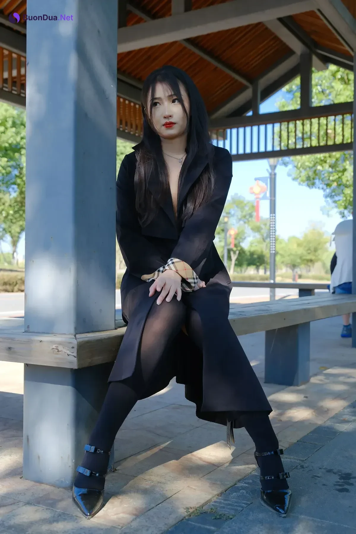 小泽 – 黑丝御姐 户外露出 Set.02 - 사진 20