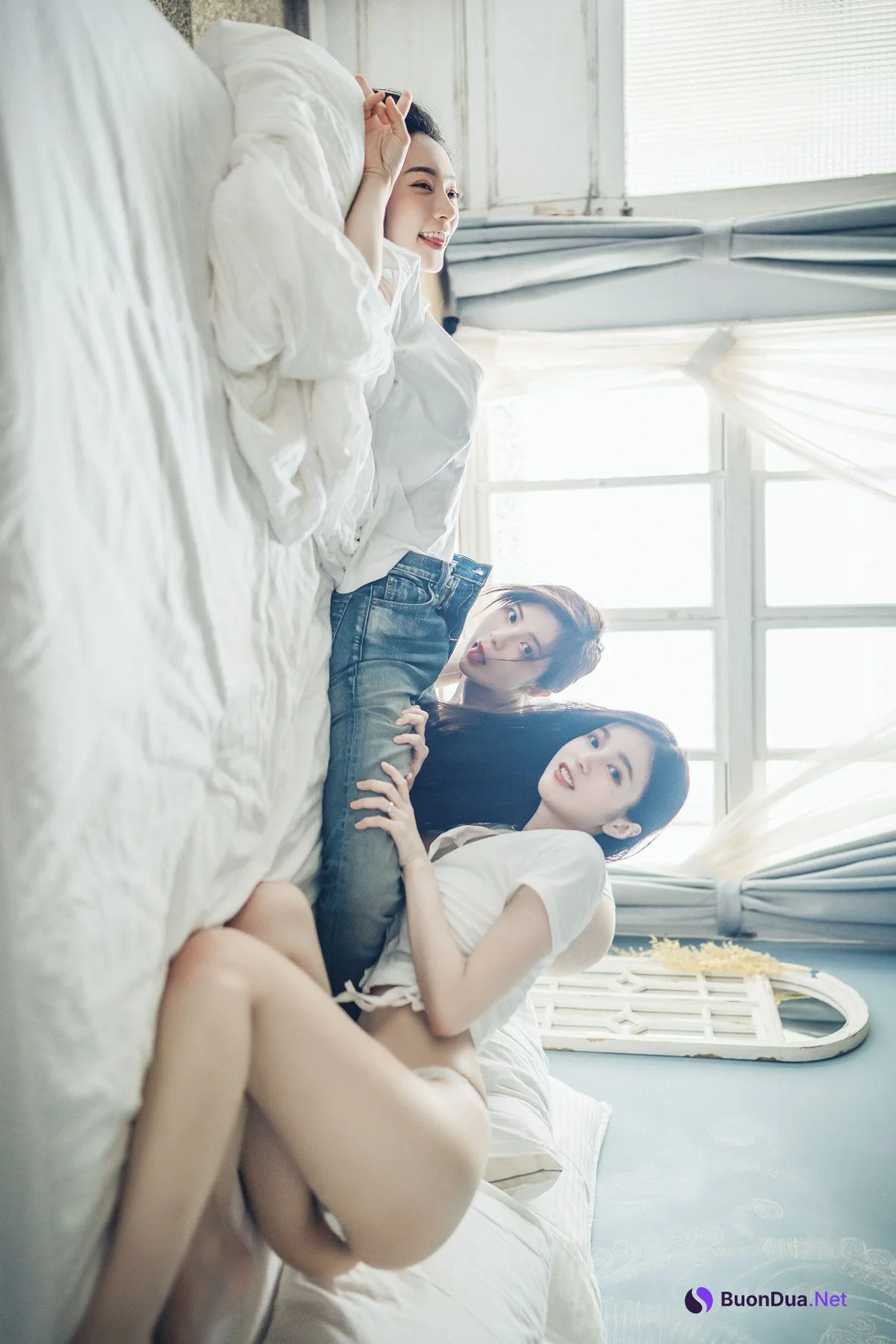 三位女神全裸合體 宅女辰辰與她的兩隻貓咪飄飄 妍妍的性生活 Set.03 - Photo 8
