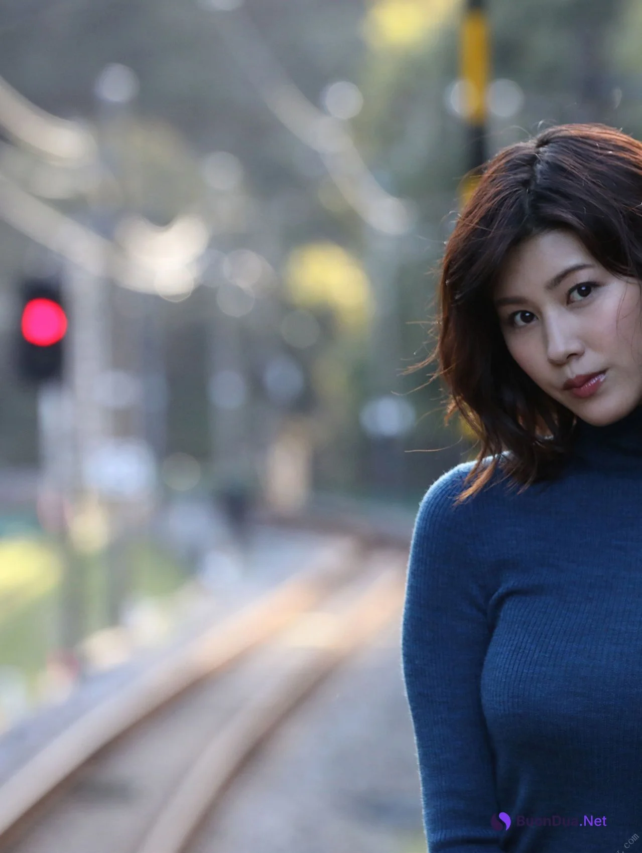 美乃すずめ 小野夕子, 週刊ポストデジタル写真集 神戸の女ＶＳ湘南の女 愛をちょうだい Set.04 - 照片 2