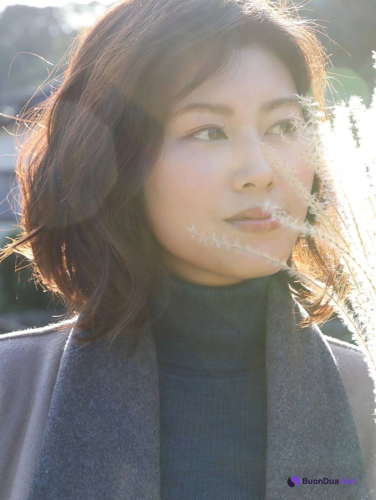 美乃すずめ 小野夕子, 週刊ポストデジタル写真集 神戸の女ＶＳ湘南の女 愛をちょうだい Set.04 - 照片 4