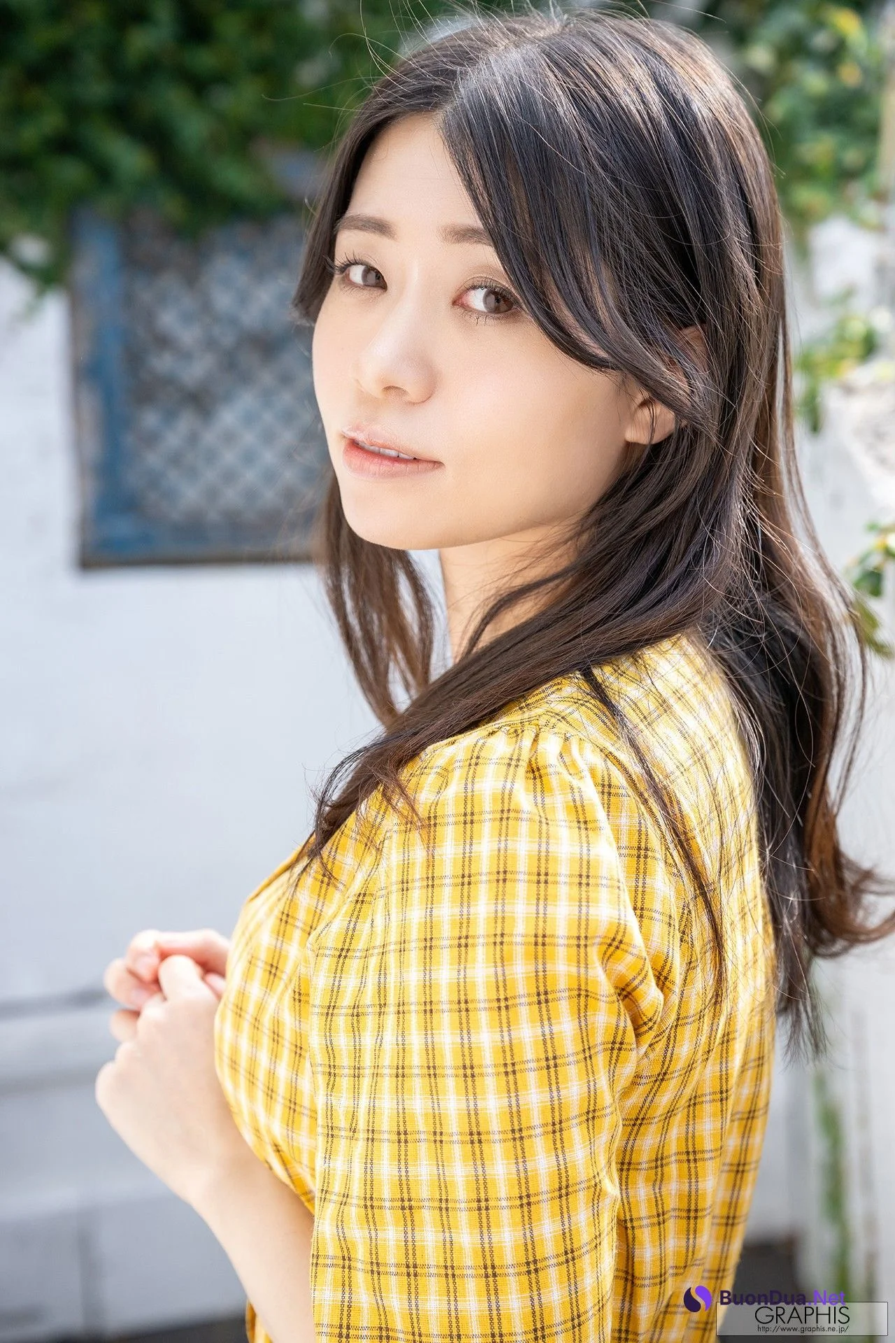 Shiho Hamabe 浜辺栞帆, [Graphis] Gals 「SPLENDID」 Vol.01 - Photo 4