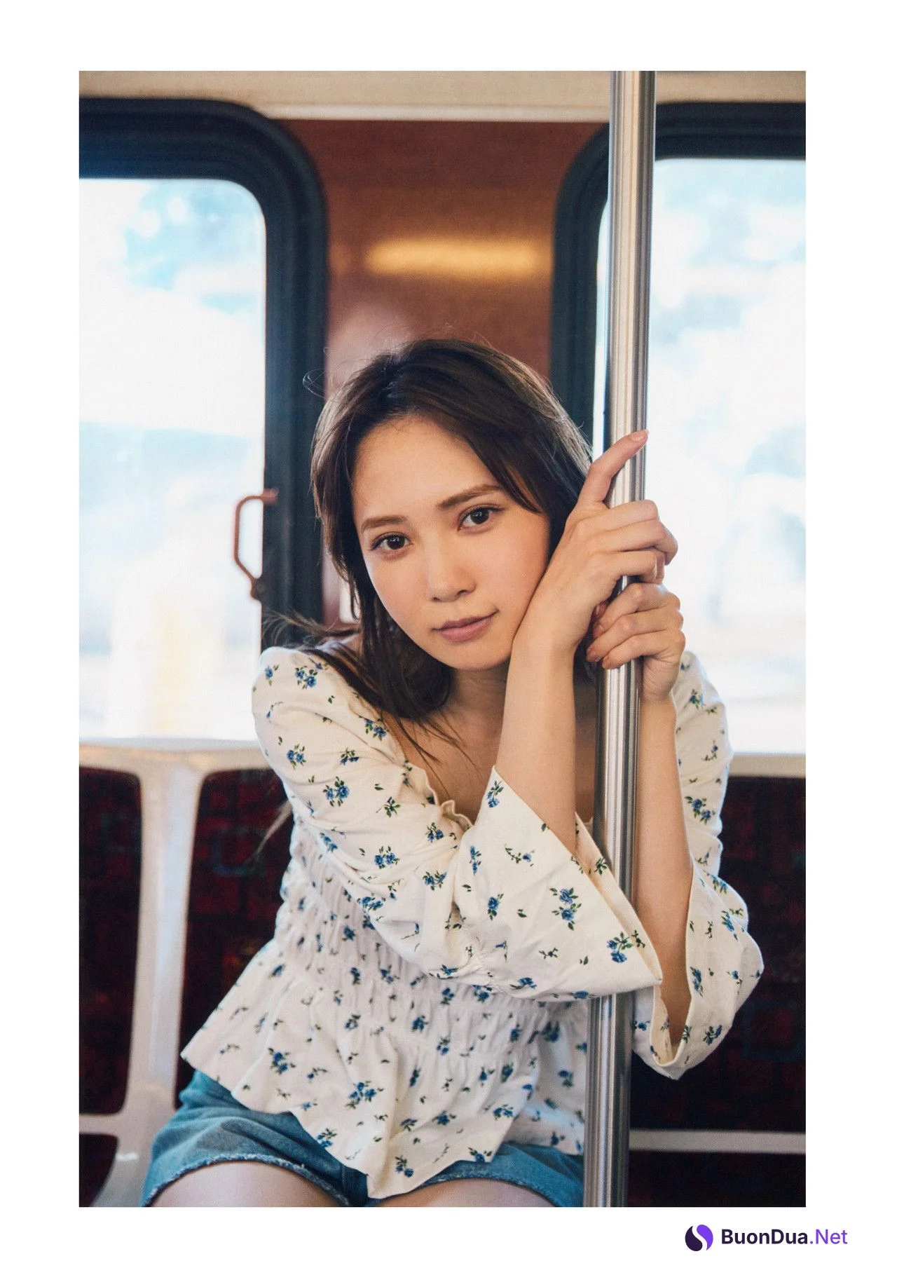 Shiho Kato 加藤史帆, 1st 写真集 #会いたい (#Aitai) Set.03 - Photo 14