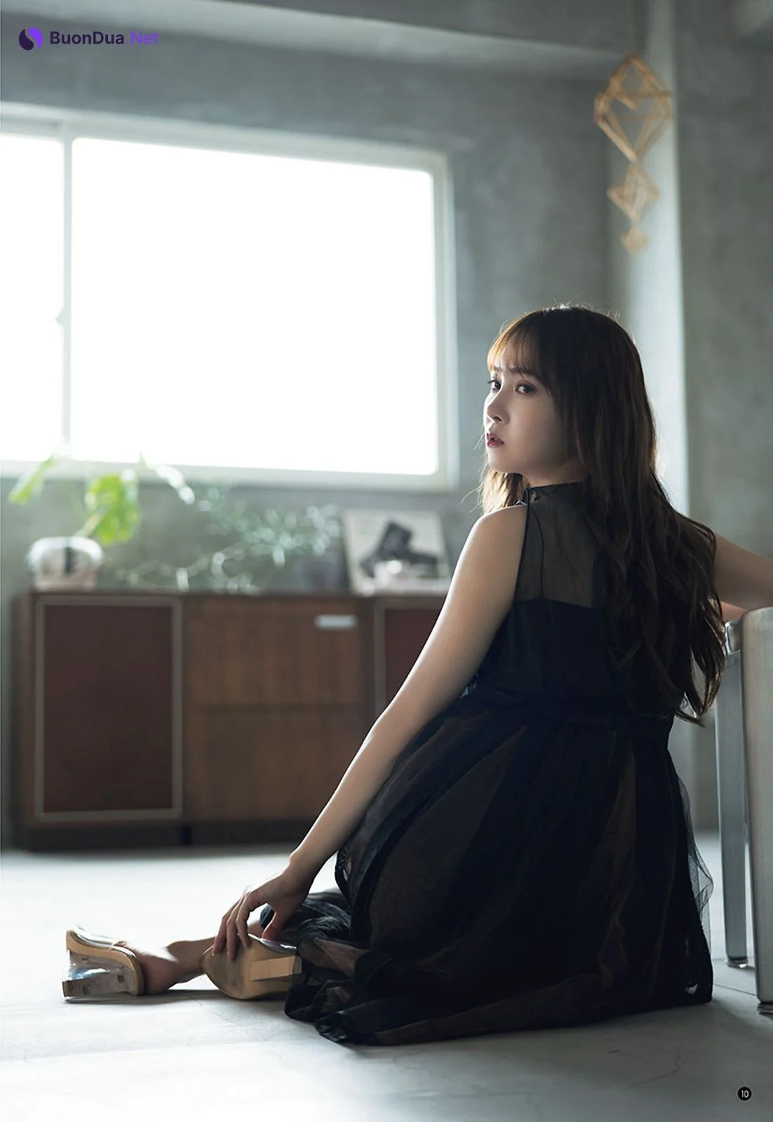 Shiho Kato 加藤史帆, Young Champion 2022 No.22 (ヤングチャンピオン 2022年22号) - Photo 10